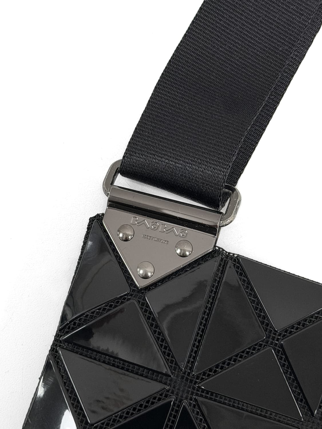 바오바오 이세이미야케 루센트 지퍼 숄더백 상품이미지7