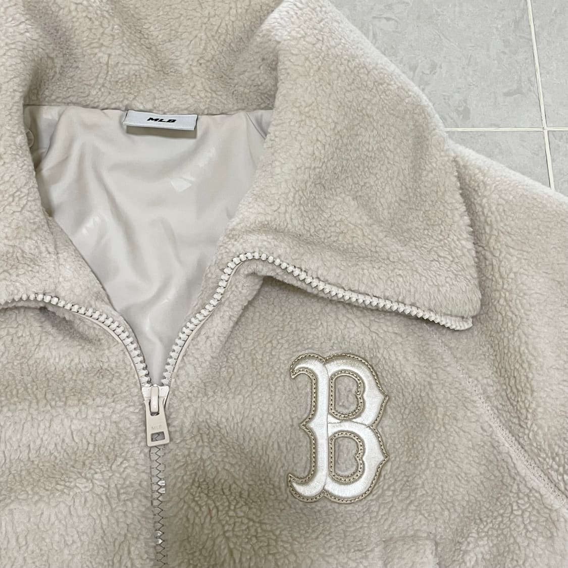 MLB 베이직 경량 크롭 후리스 점퍼  상품이미지3