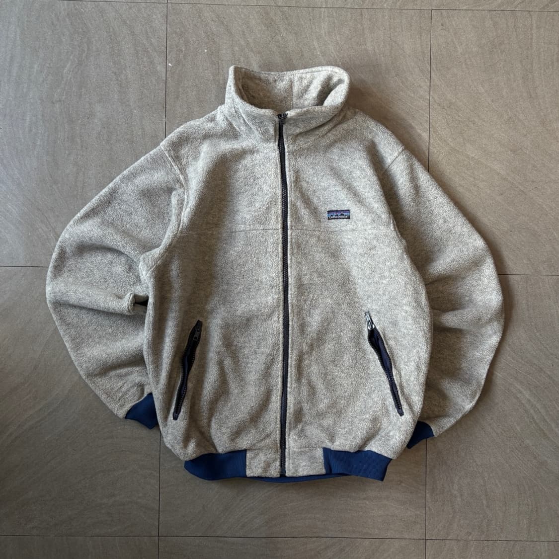 80년대 미국 생산 파타고니아 다크 그레이 플리스 자켓 상품이미지1