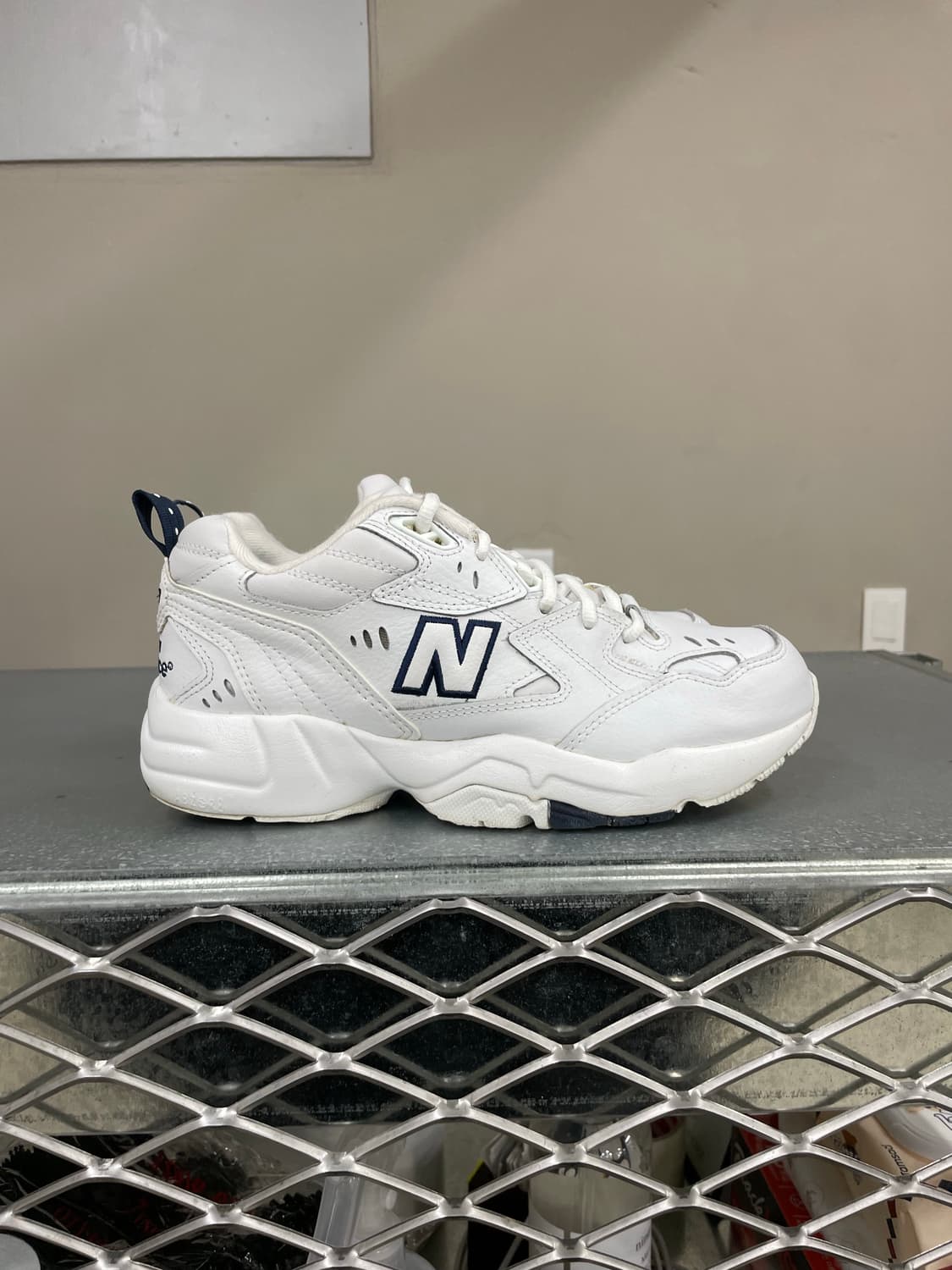 뉴발란스 608v1 260 상품이미지4