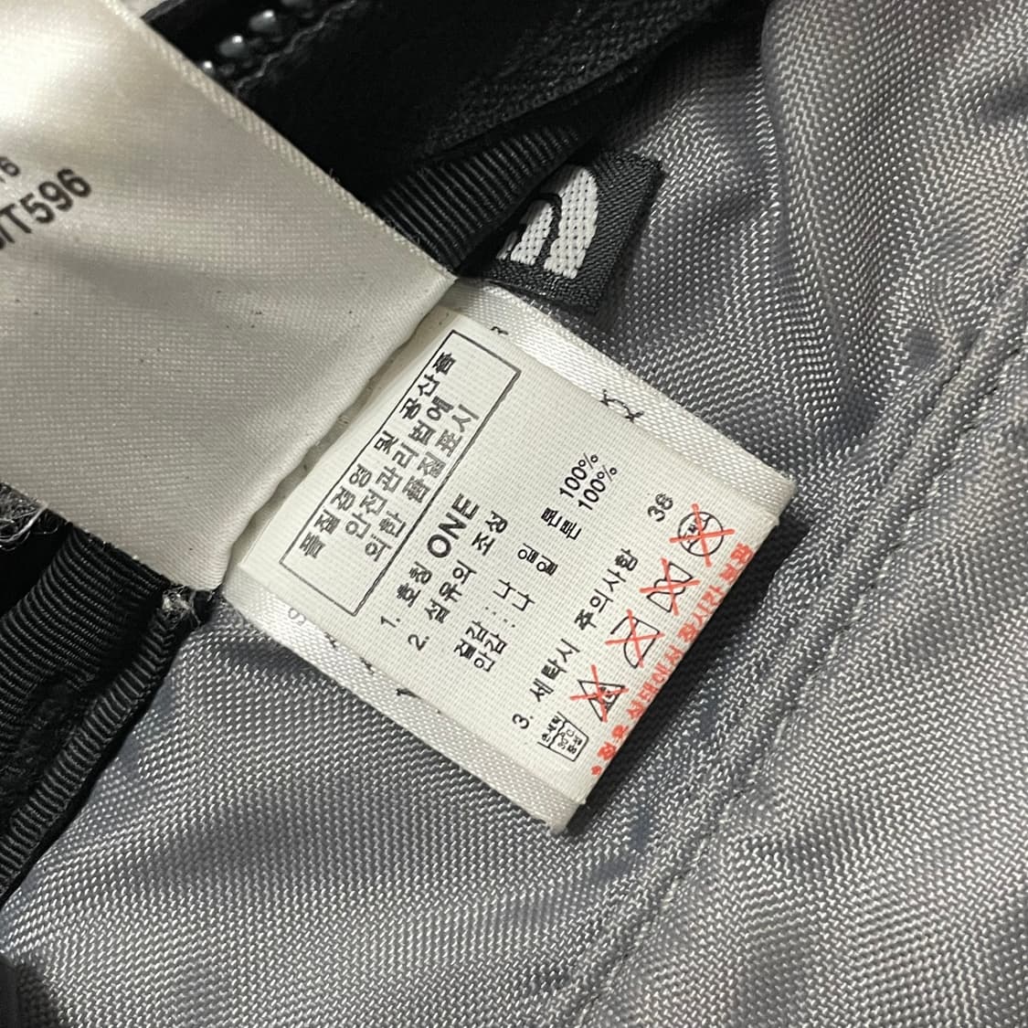 노스페이스 학생 블랙 백팩 가방  상품이미지8