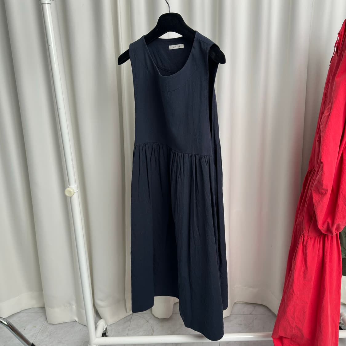 뮤제드 원피스 레드 & 네이비 타바드 레이어드 세트 상품이미지8