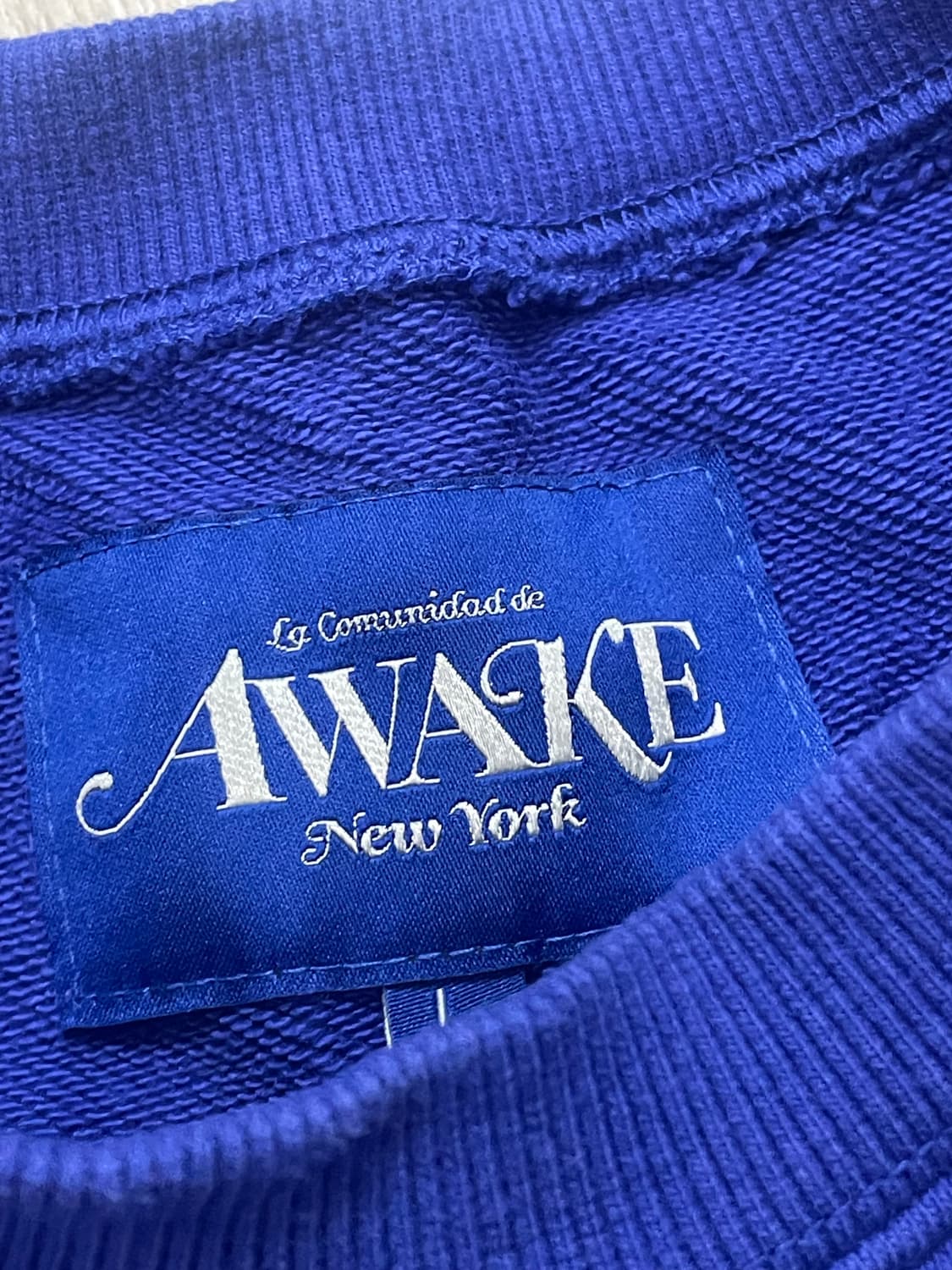 어웨이크뉴욕 스웻셔츠 상품이미지2