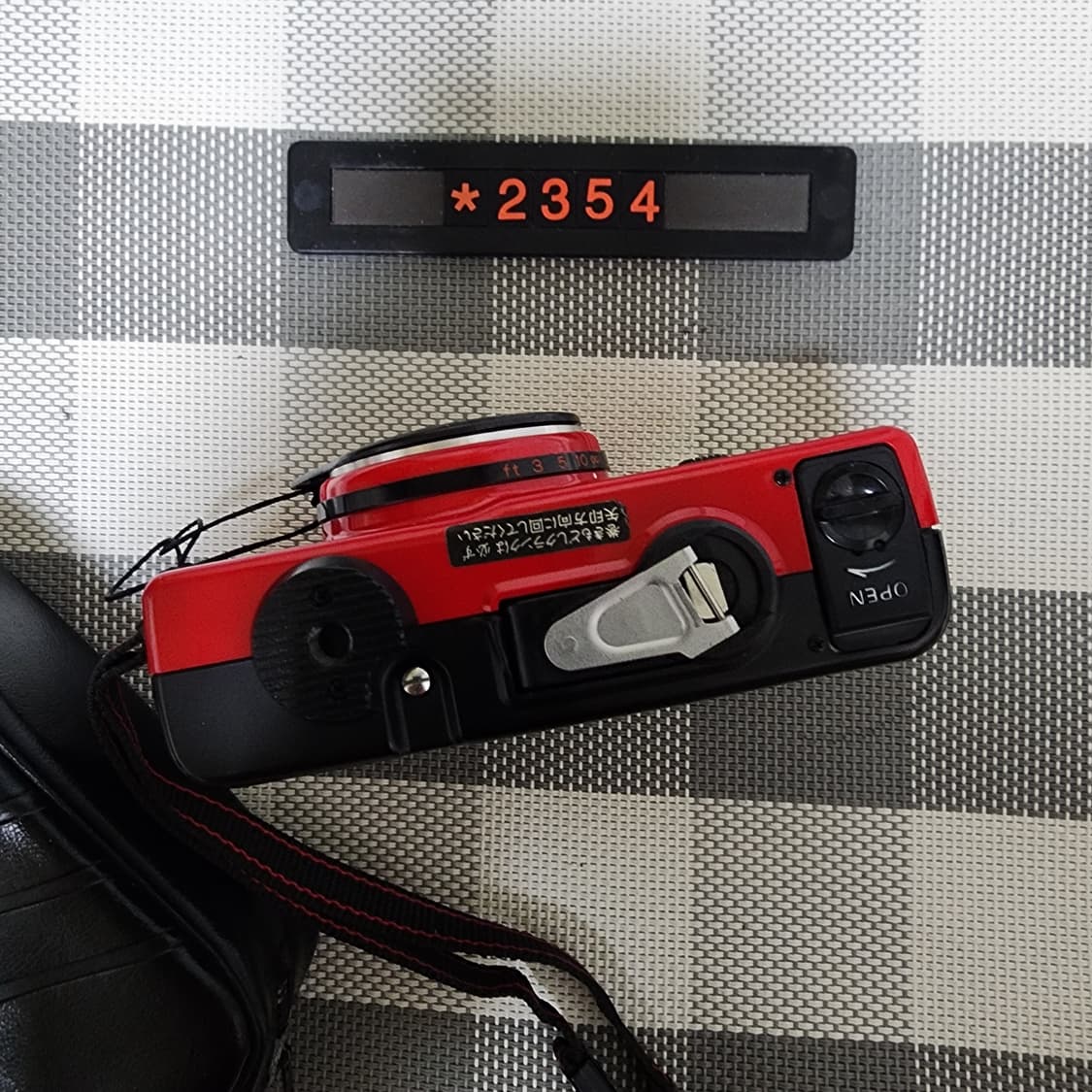 코니카 C35 EF3 레드바디 필름카메라 파우치포함 상품이미지4