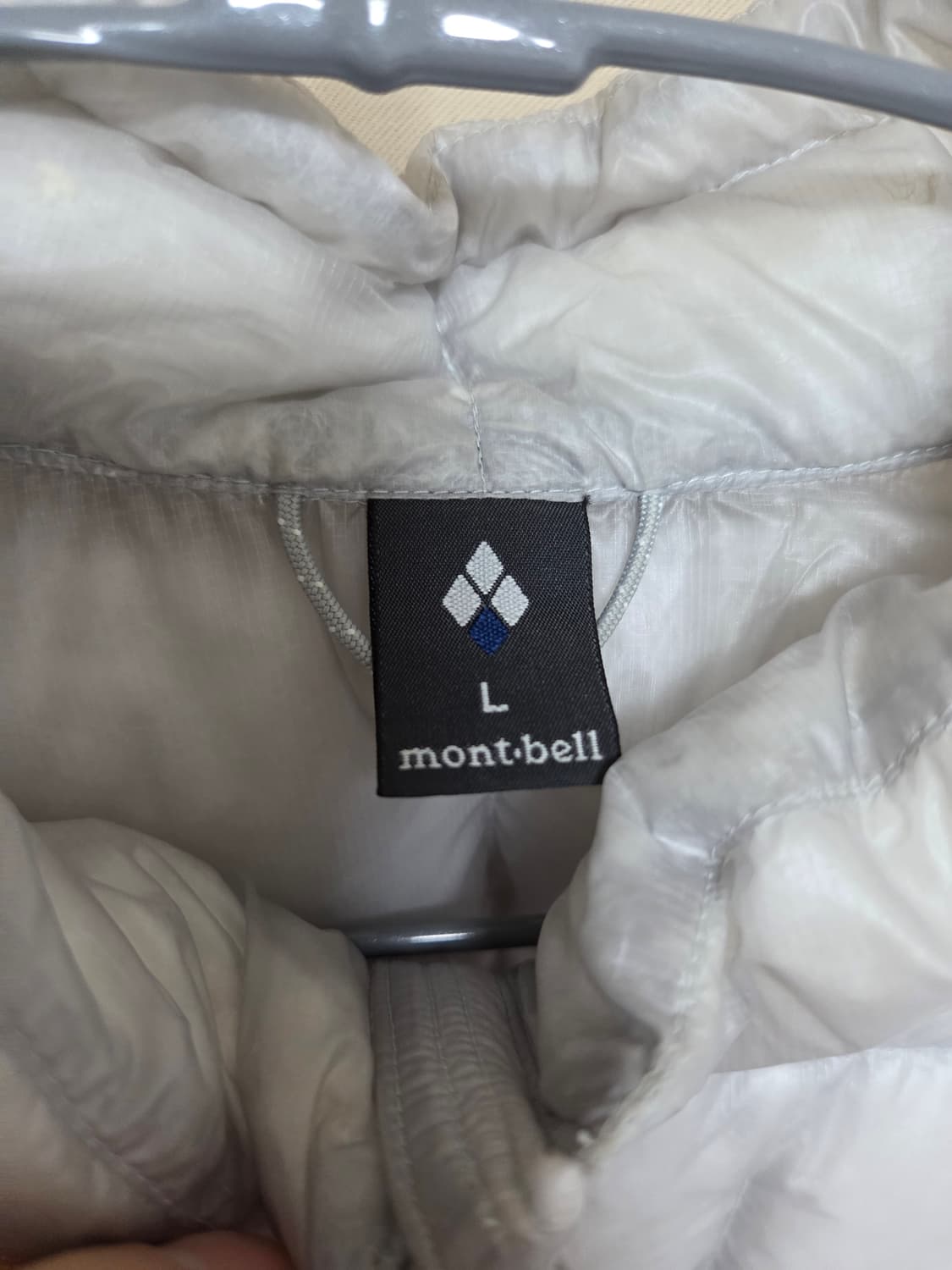 몽벨 플라즈마 1000 다운 자켓 L 라이트 그레이 상품이미지3