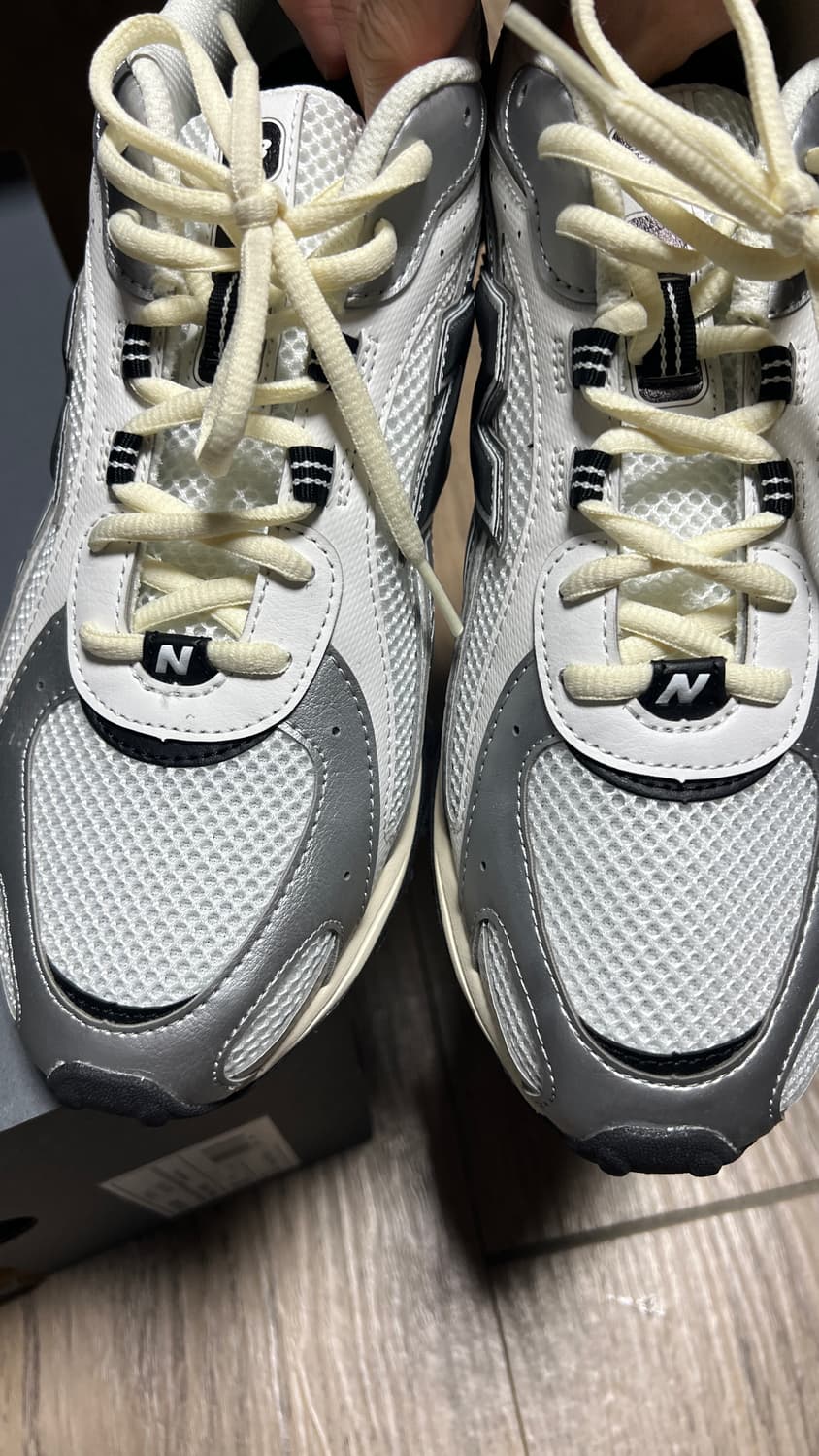 뉴발란스 204L 280size 상품이미지7