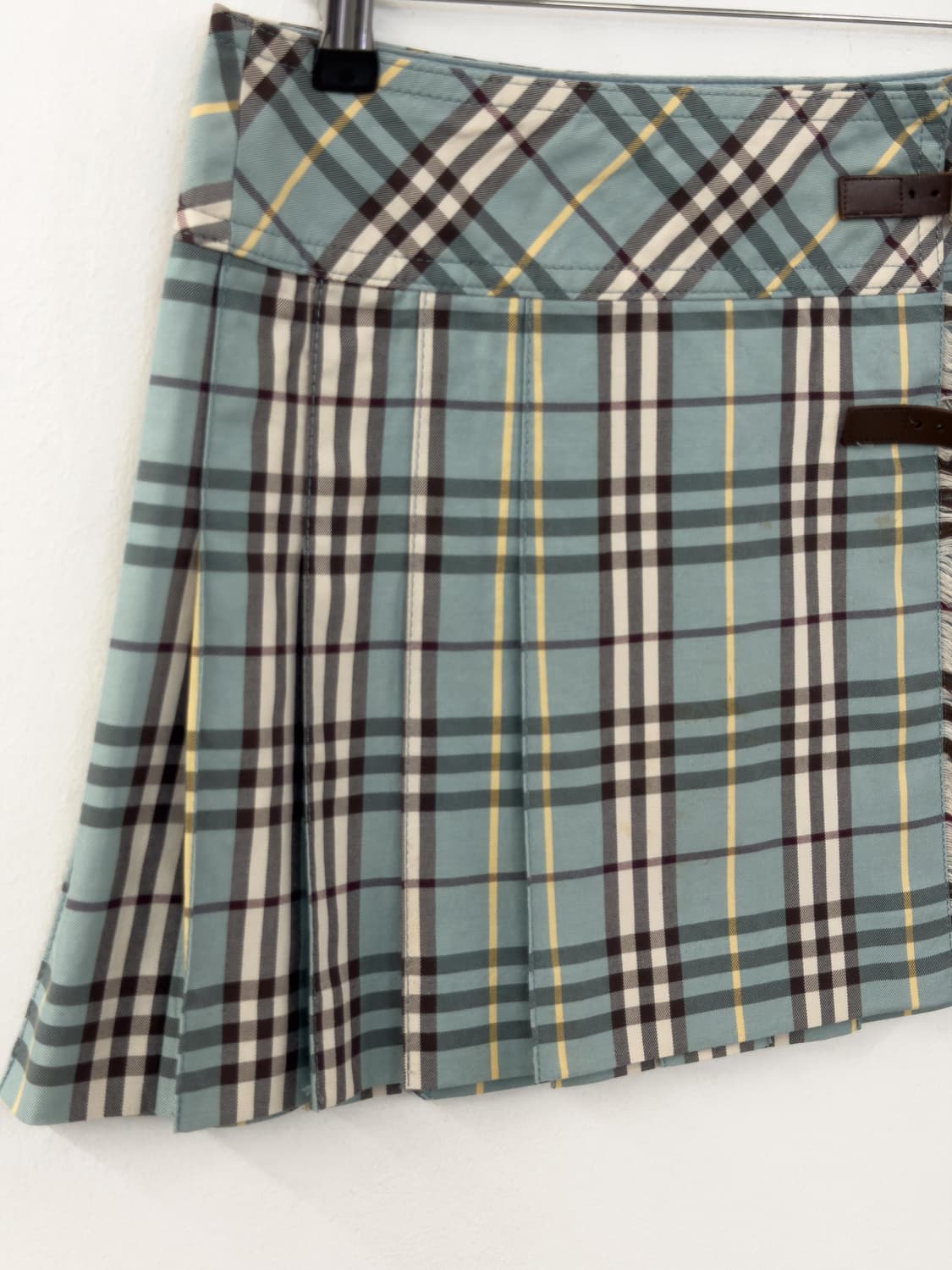 버버리 체크 랩 스커트 상품이미지3