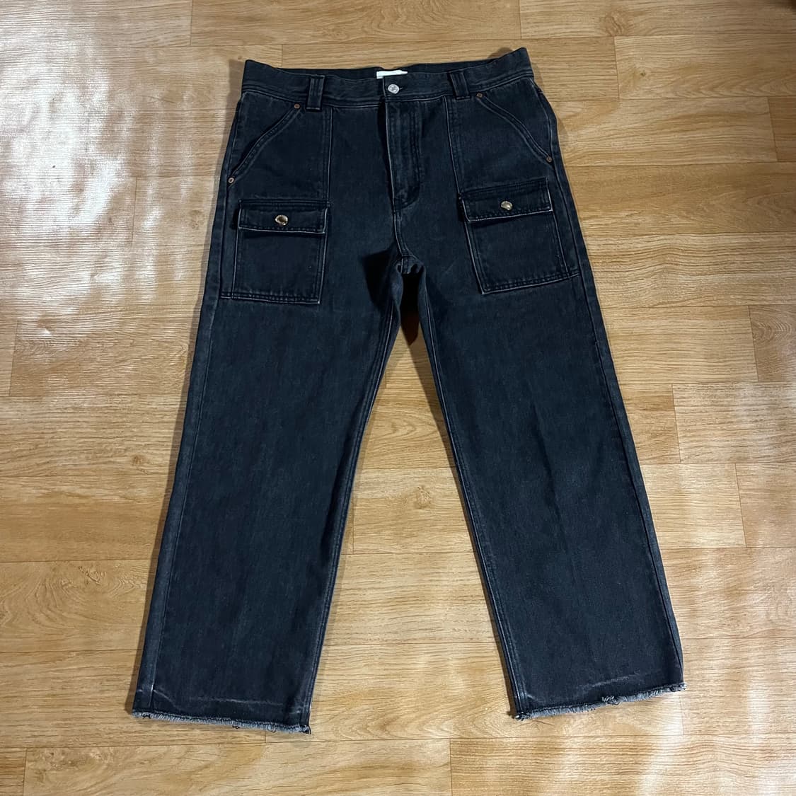 [34-35] 앤더슨벨 멀티포켓 와이드 커팅진 상품이미지3