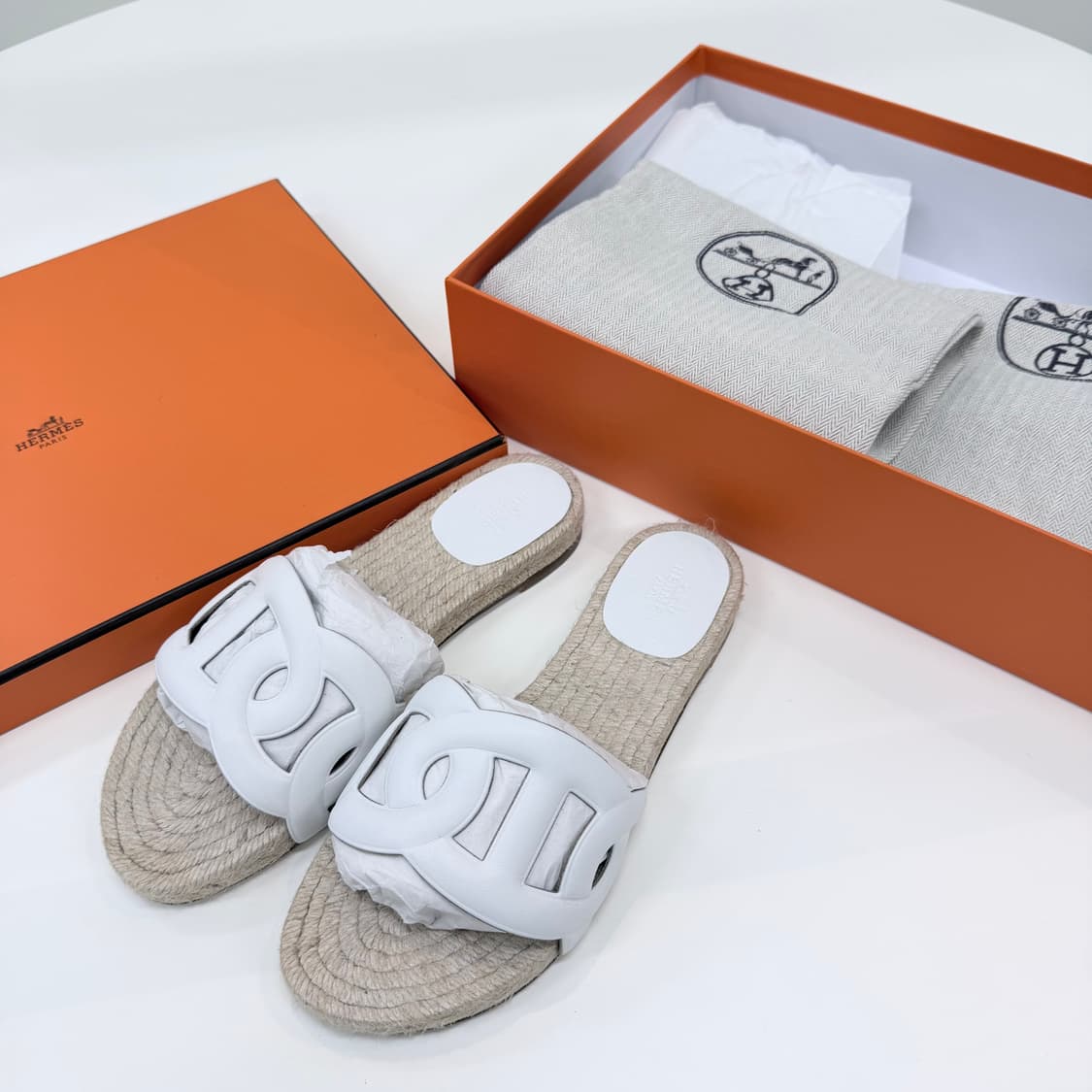 [미사용/230] 에르메스 파모사 에스파듀 나파 여성 샌들 슬리퍼 상품이미지9