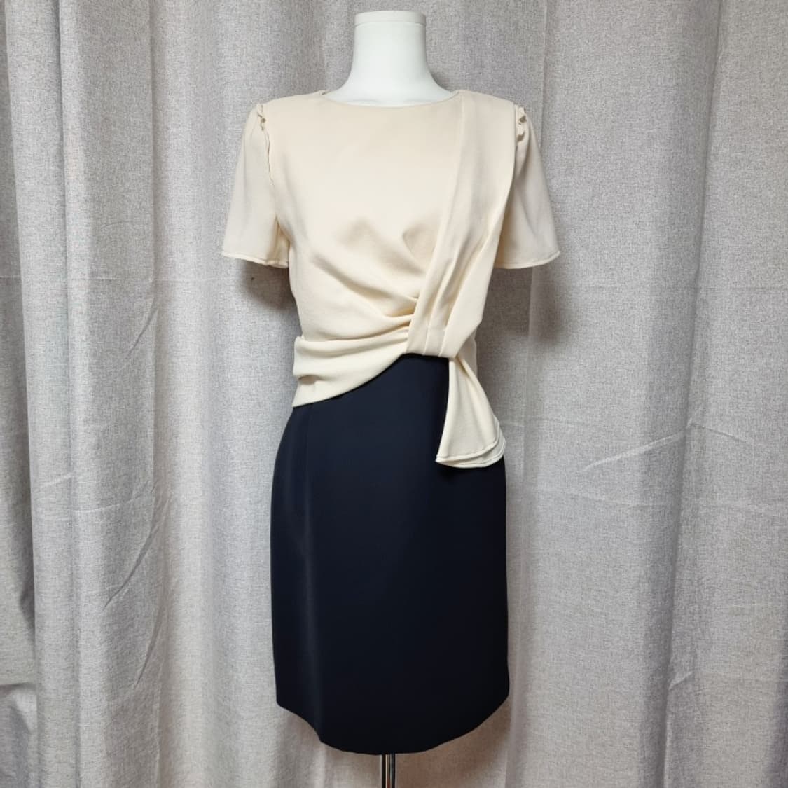 LYNN 린 원피스 투피스st 아이보리블랙 (55) 새상품 상품이미지1