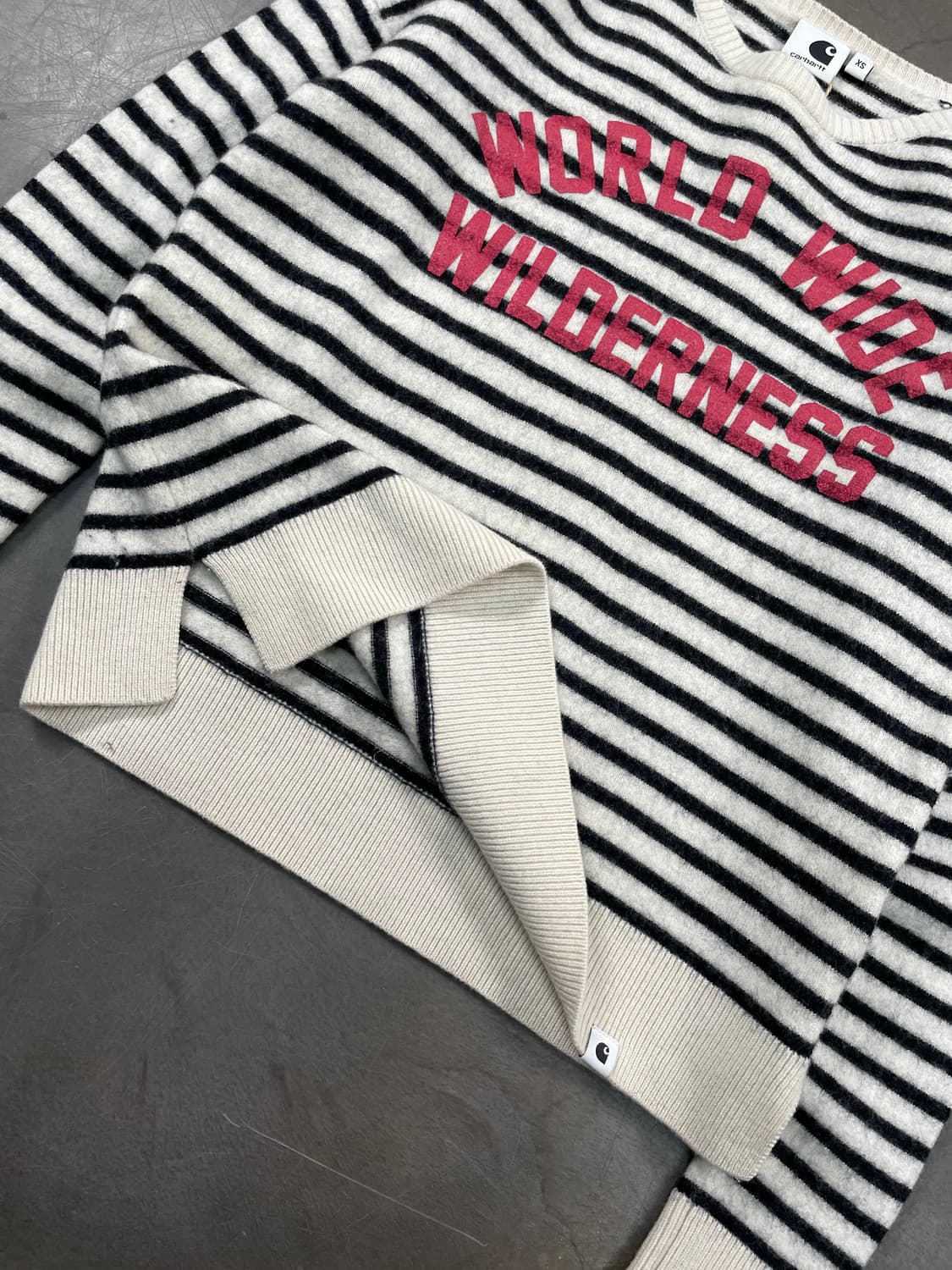 칼하트 스펠아웃 스트라이프 니트 상품이미지3