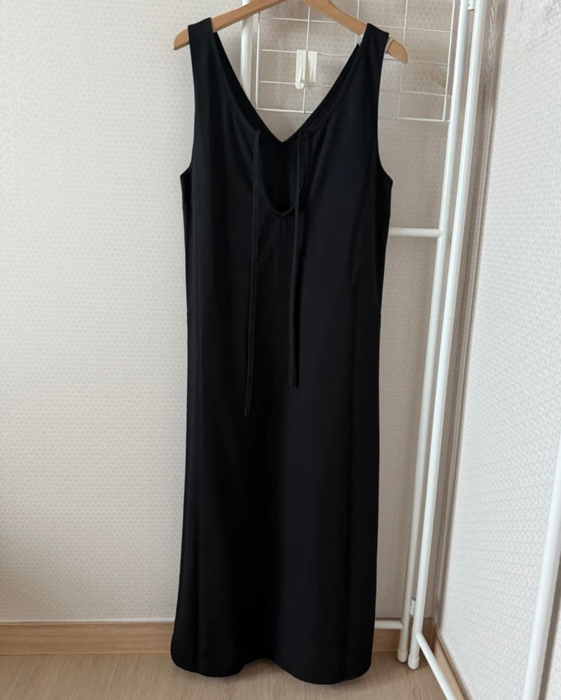 (스무드무드) 블랙 롱 원피스 상품이미지4