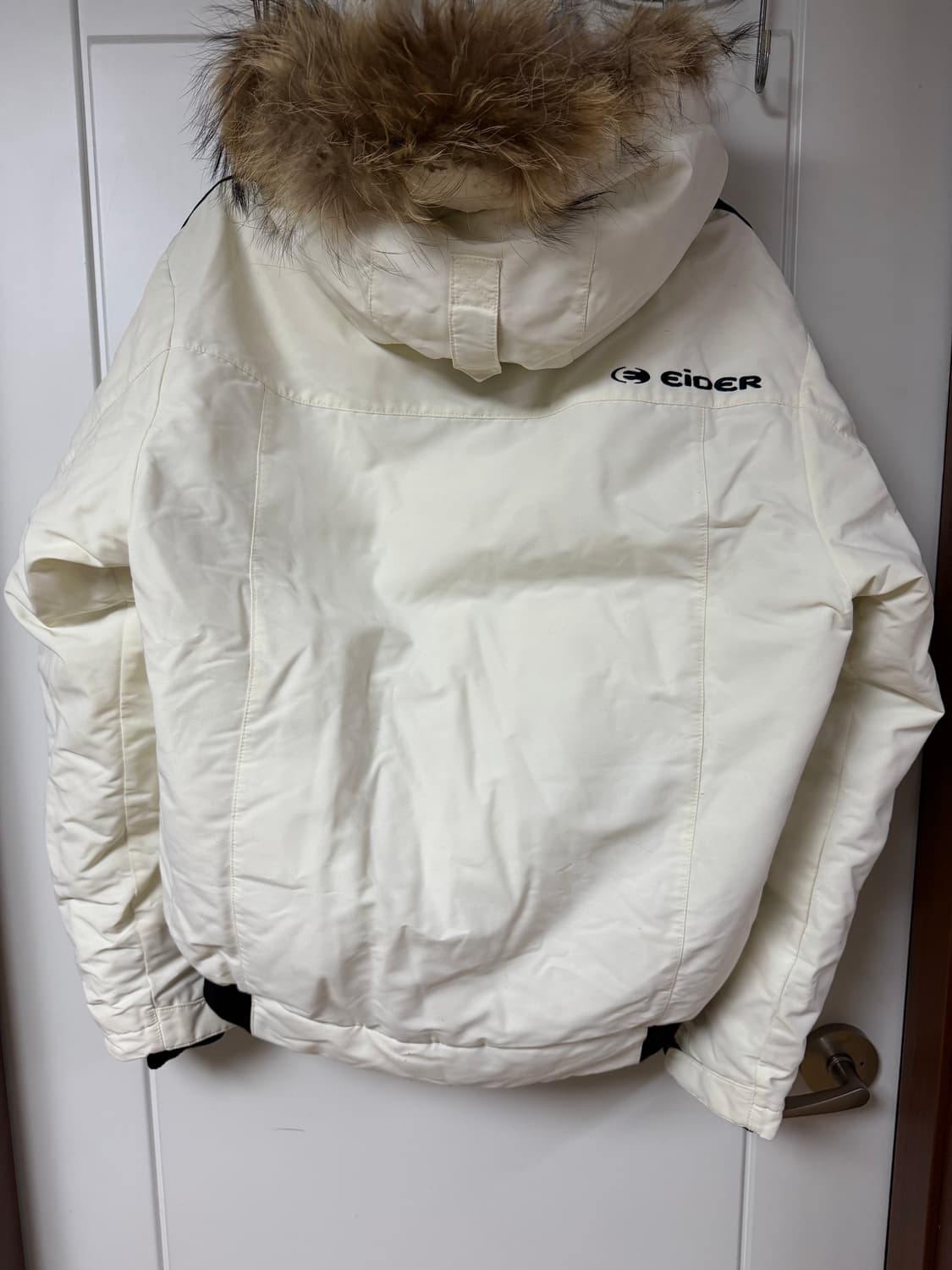 아이더 스투키 화이트 패딩 L사이즈 상품이미지5