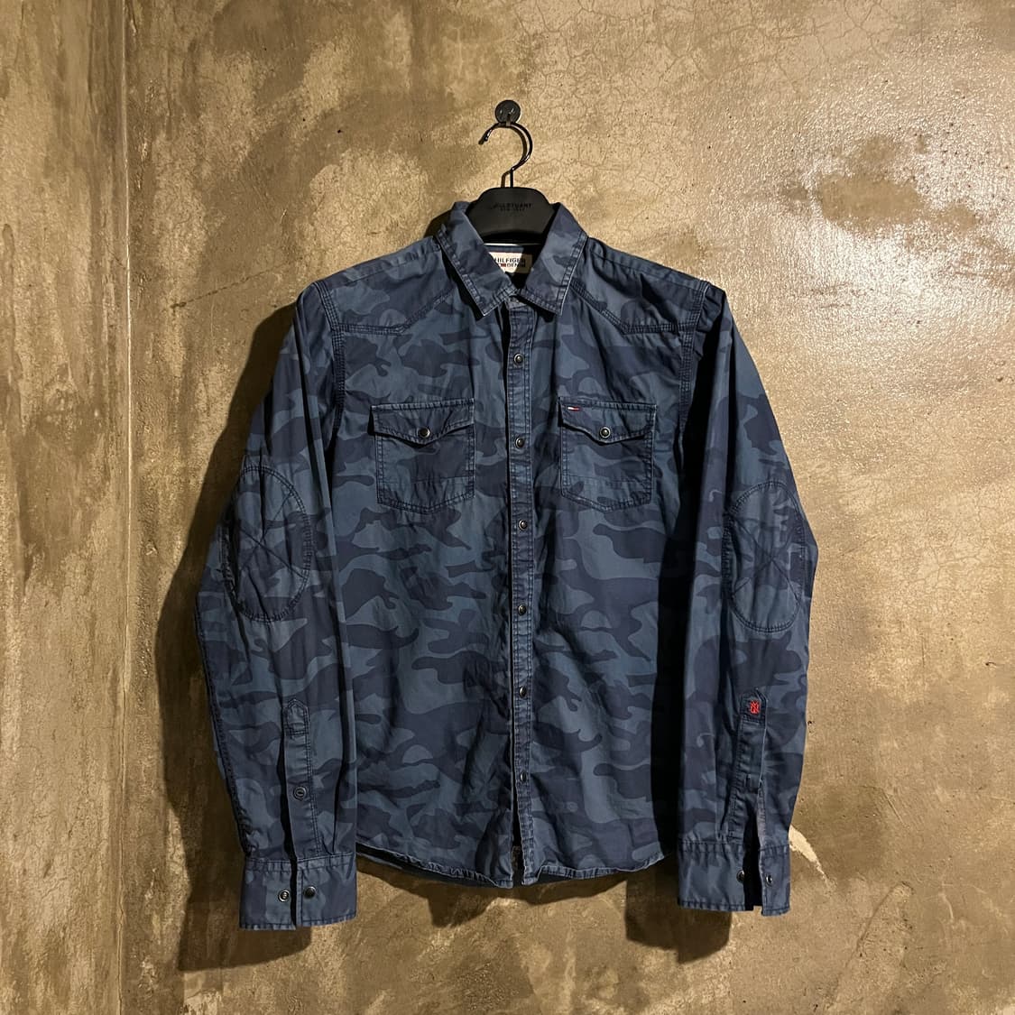 타미힐피거 카모패턴 셔츠 상품이미지1