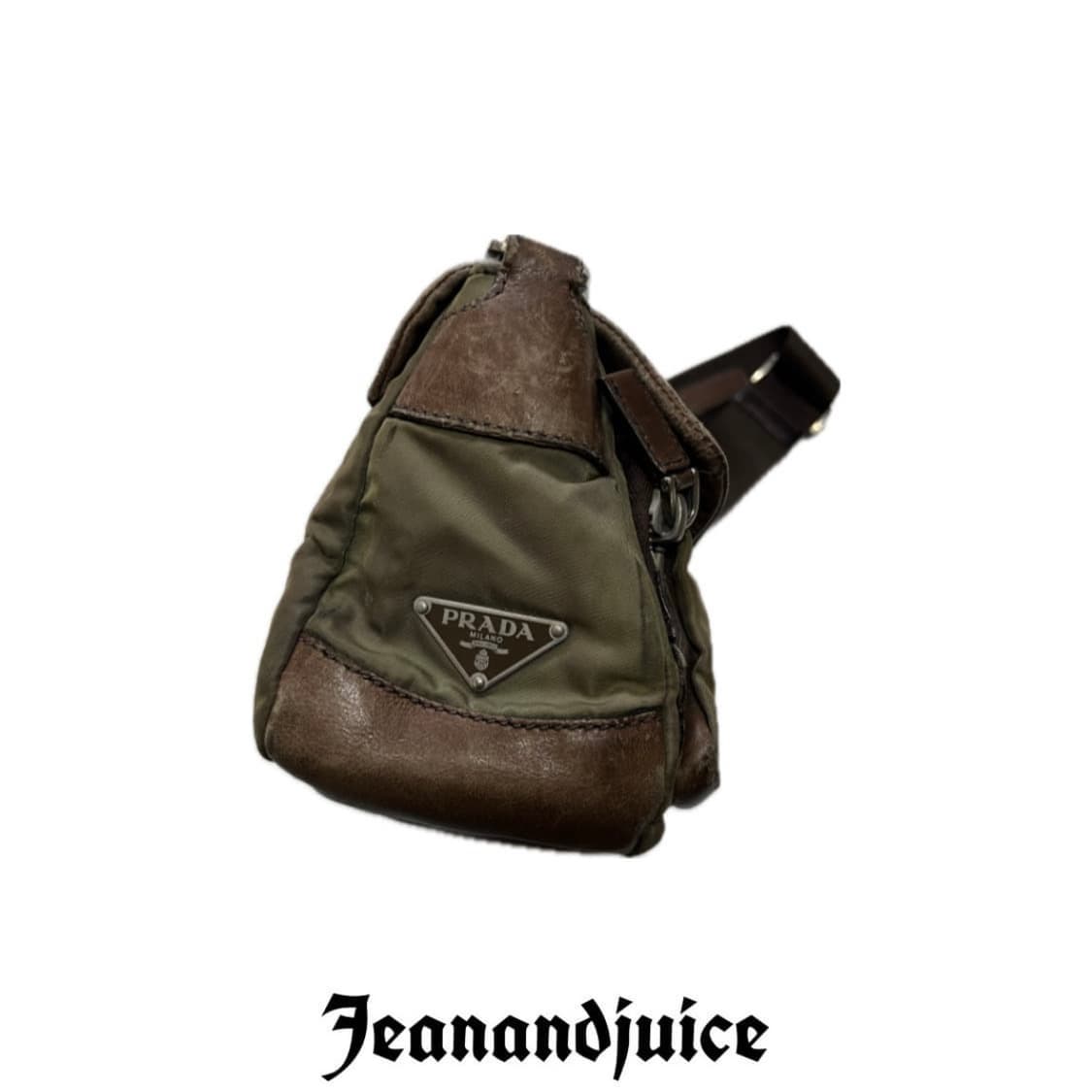 rare* vtg PRADA 비텔로 버클 플랩 숄더백 상품이미지4