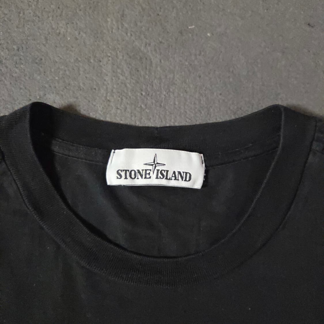 스톤아일랜드 로고패치 반팔 티셔츠 M 블랙 오케이몰 상품이미지2