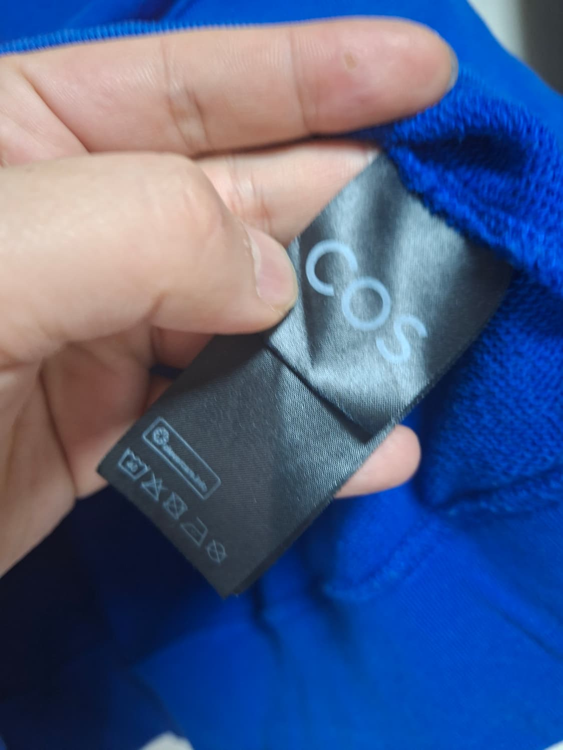 COS 코발트블루 오버핏 맨투맨 M (105) 상품이미지3