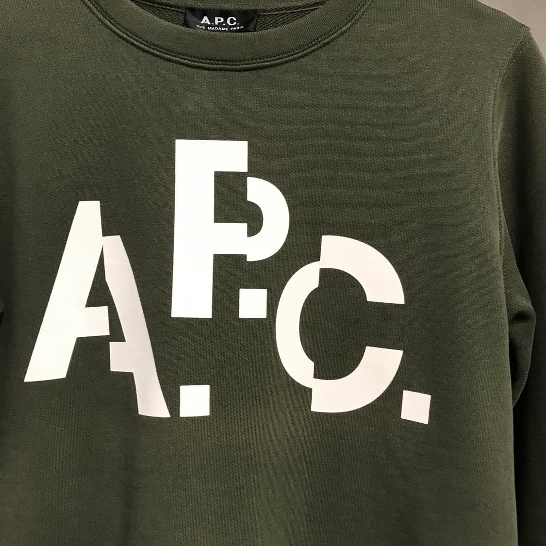 APC 아페쎄 맨투맨 카키 S(W) 상품이미지4