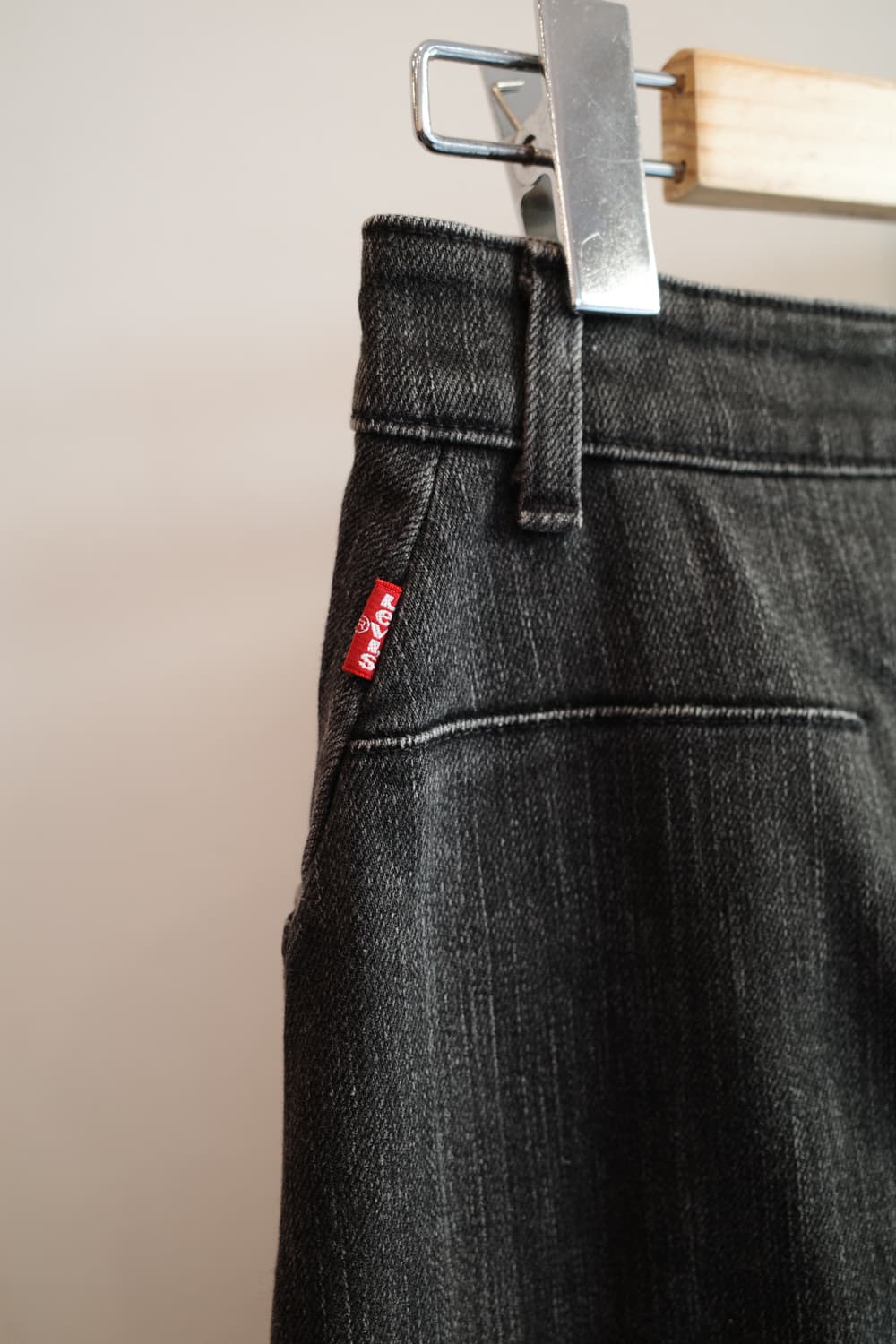 리바이스 ENGINEERED JEANS 흑청 스커트 (26인치) 상품이미지7