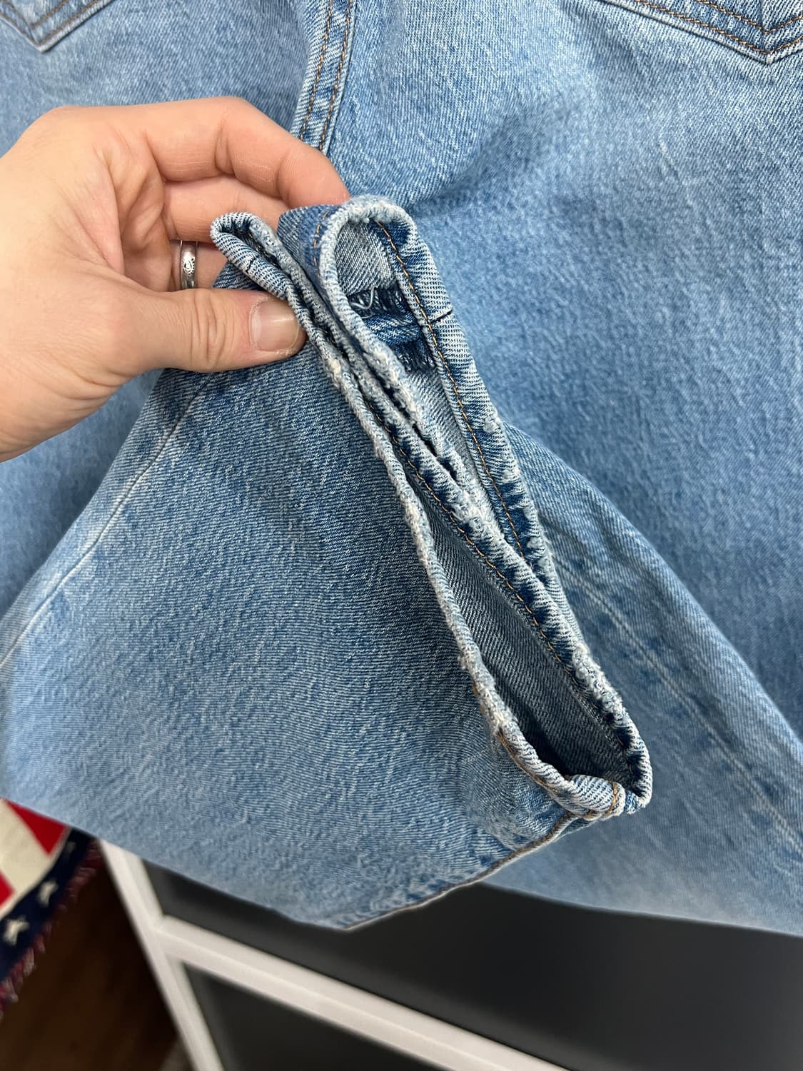 Levis 리바이스 501 버튼플라이 스트레이트 연청 데님 팬츠 상품이미지4