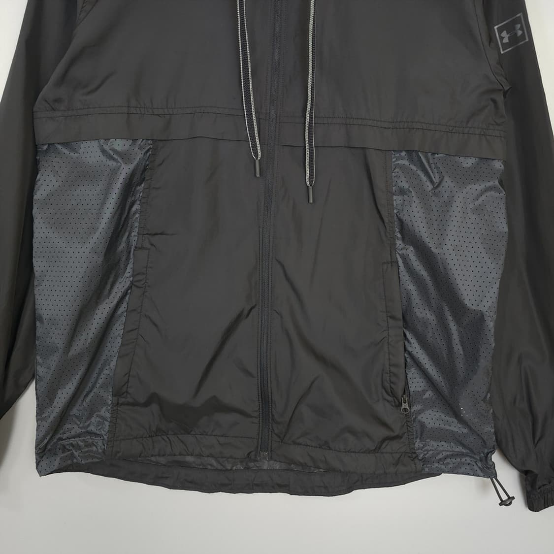 남성용 언더아머 Under Armour 바람막이 재킷 L 상품이미지4