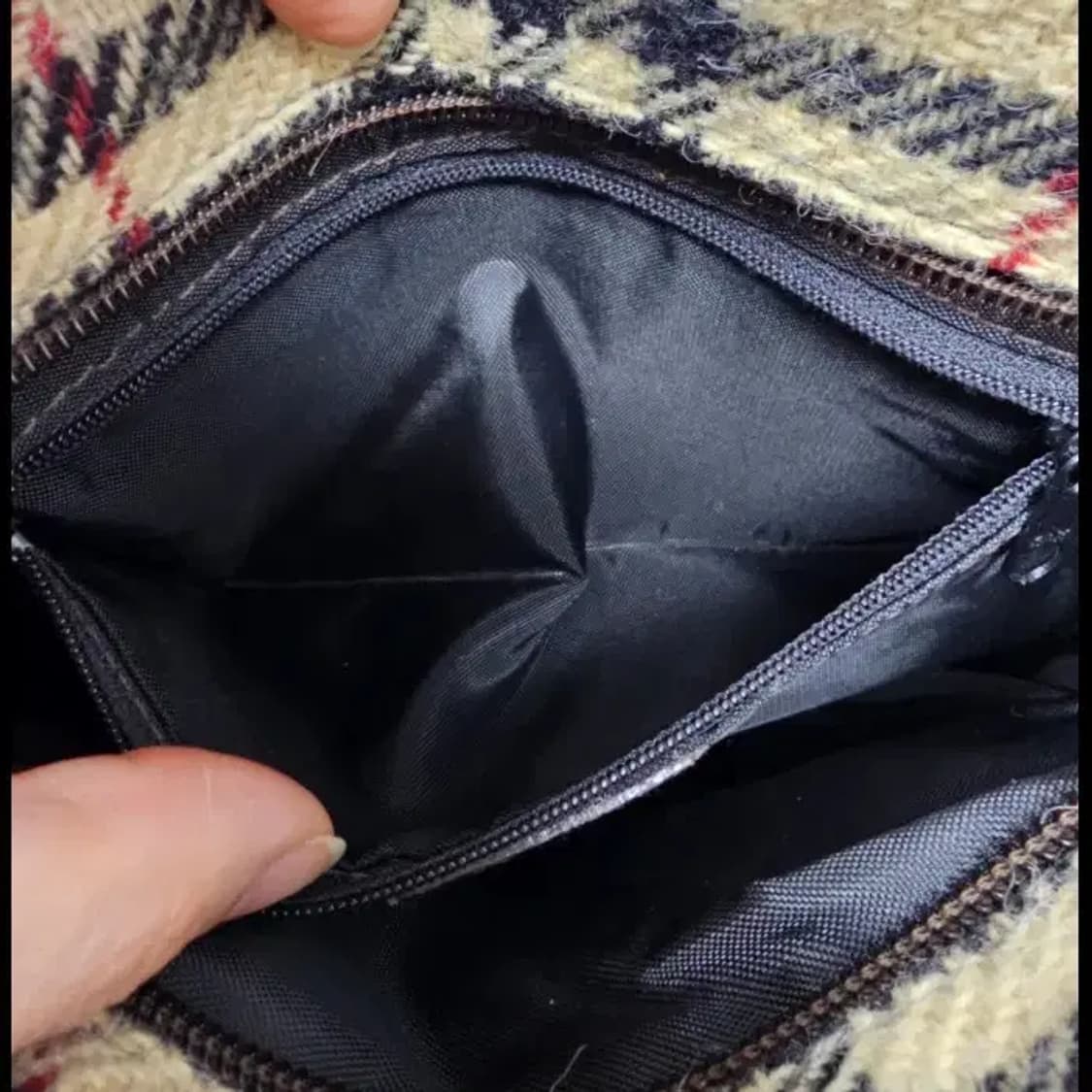 정품 버버리 체크 숄더백 상품이미지7