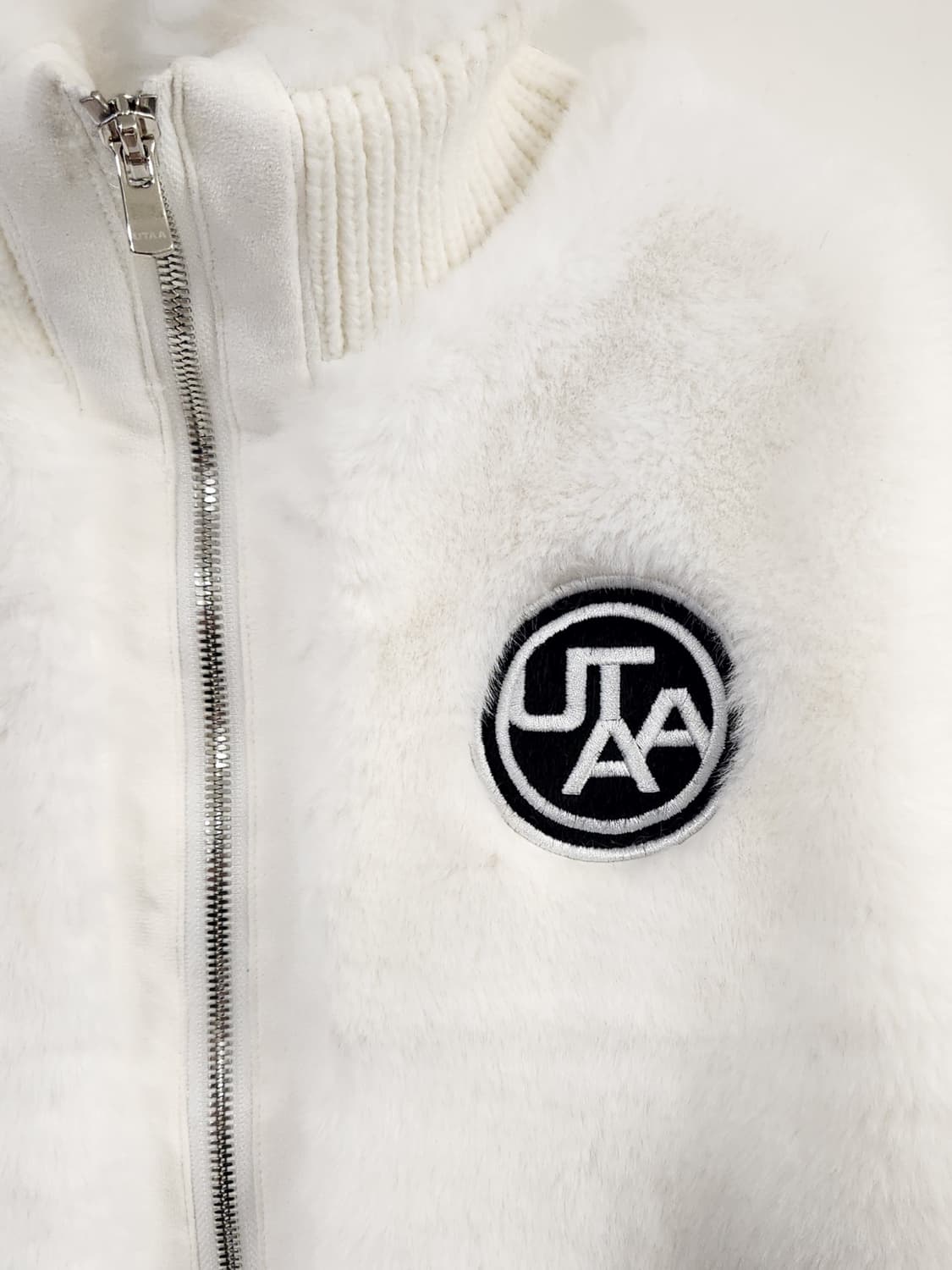 유타 골프 스퀘어 로고퍼 하이넥 베스트자켓 S (90) 상품이미지6