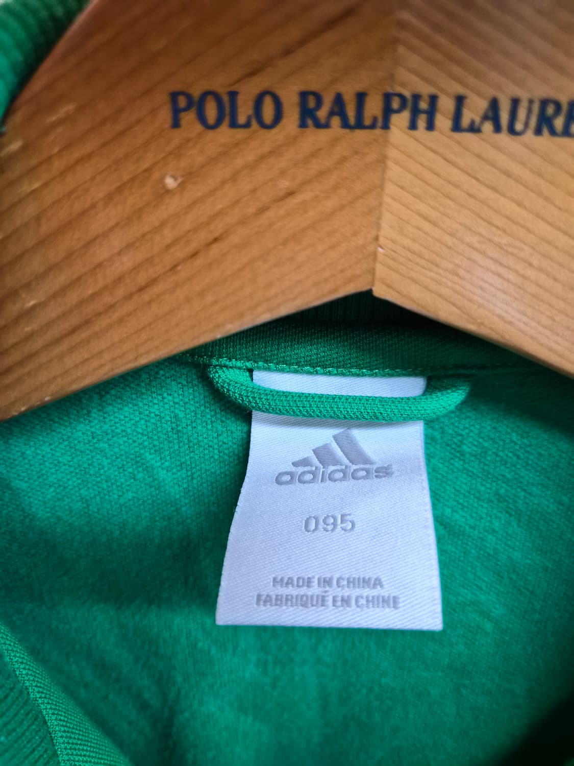 95) 아디다스 x 카카 트랙탑 져지 팝니다 상품이미지4