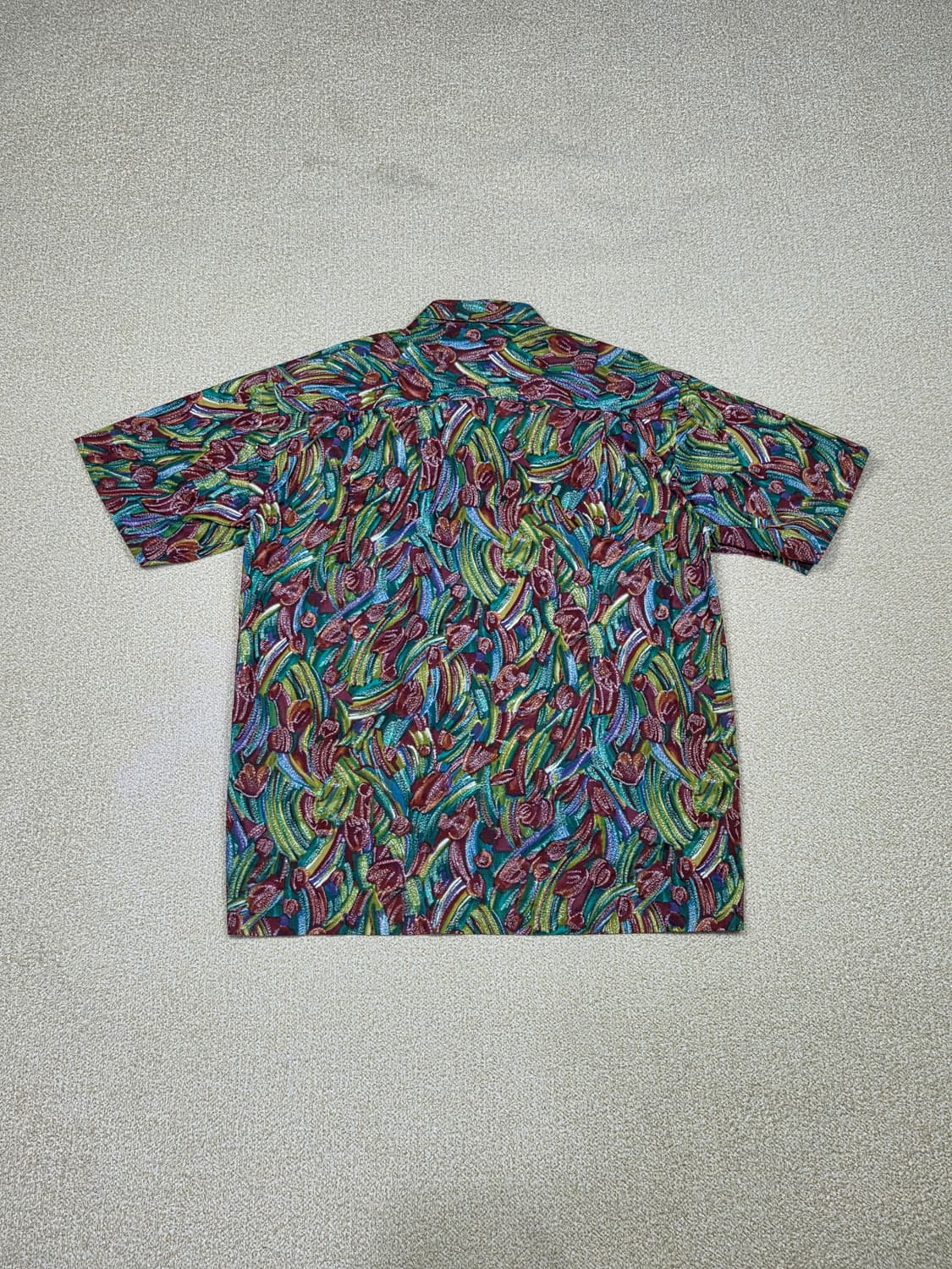 [마리오 발렌티노] 멀티 컬러 추상 패턴 코튼 반팔 셔츠 | S00120 상품이미지7