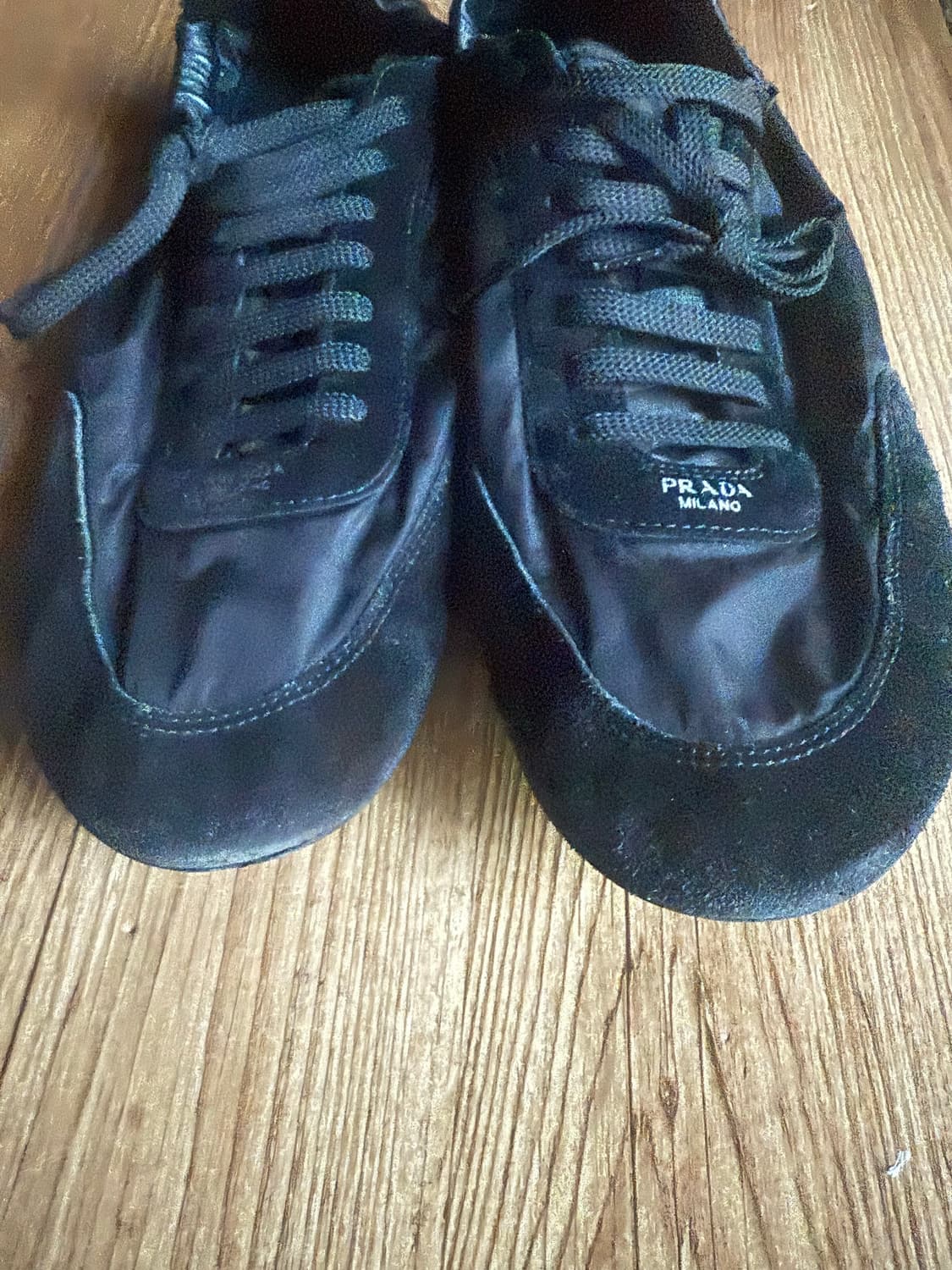 프라다 컬랩스 8.5사이즈 판매합니다 상품이미지6