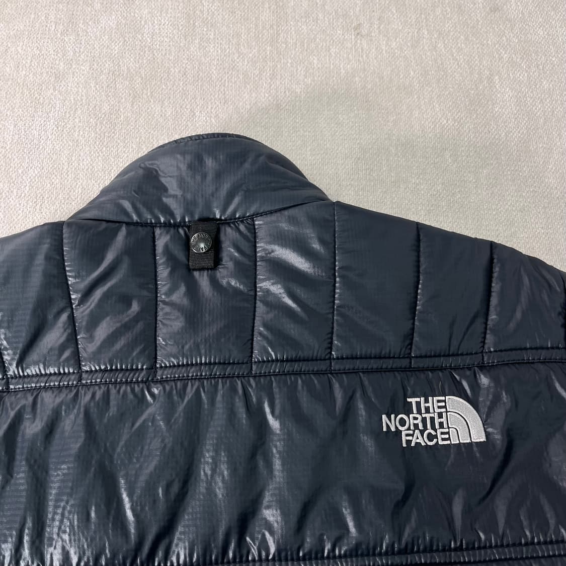95 노스페이스 퀄팅 유광 푸퍼 패딩 상품이미지4