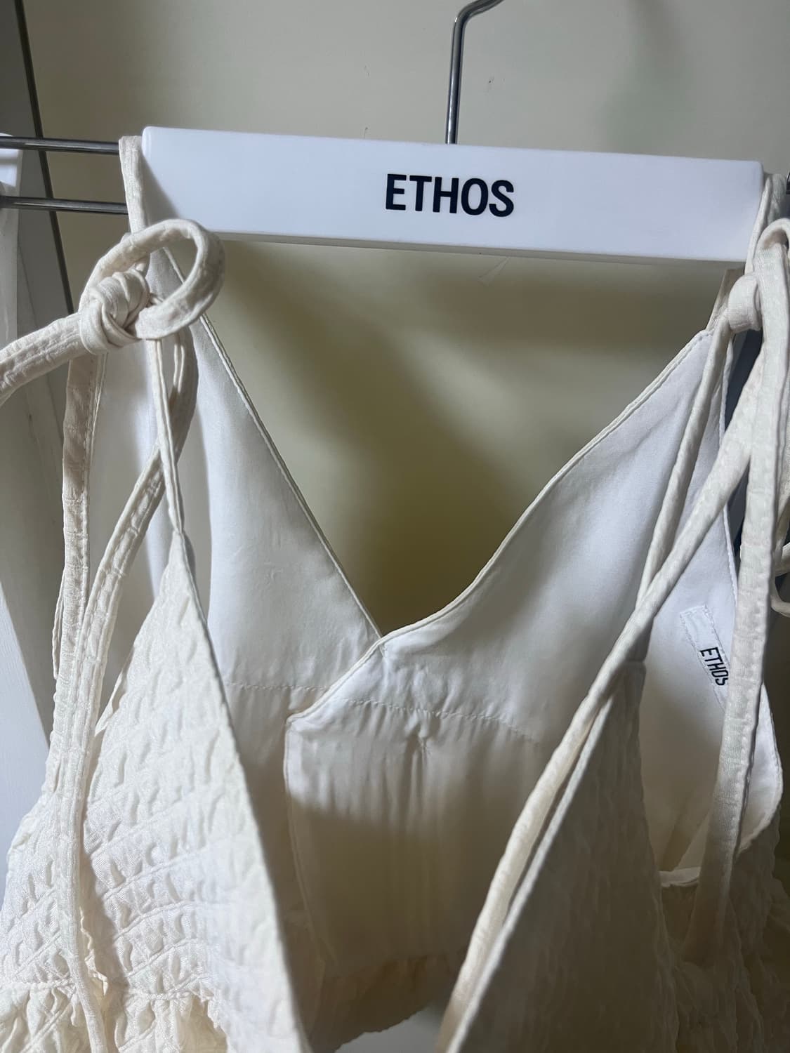ETHOS CLOUD STRAP TOP 상품이미지3