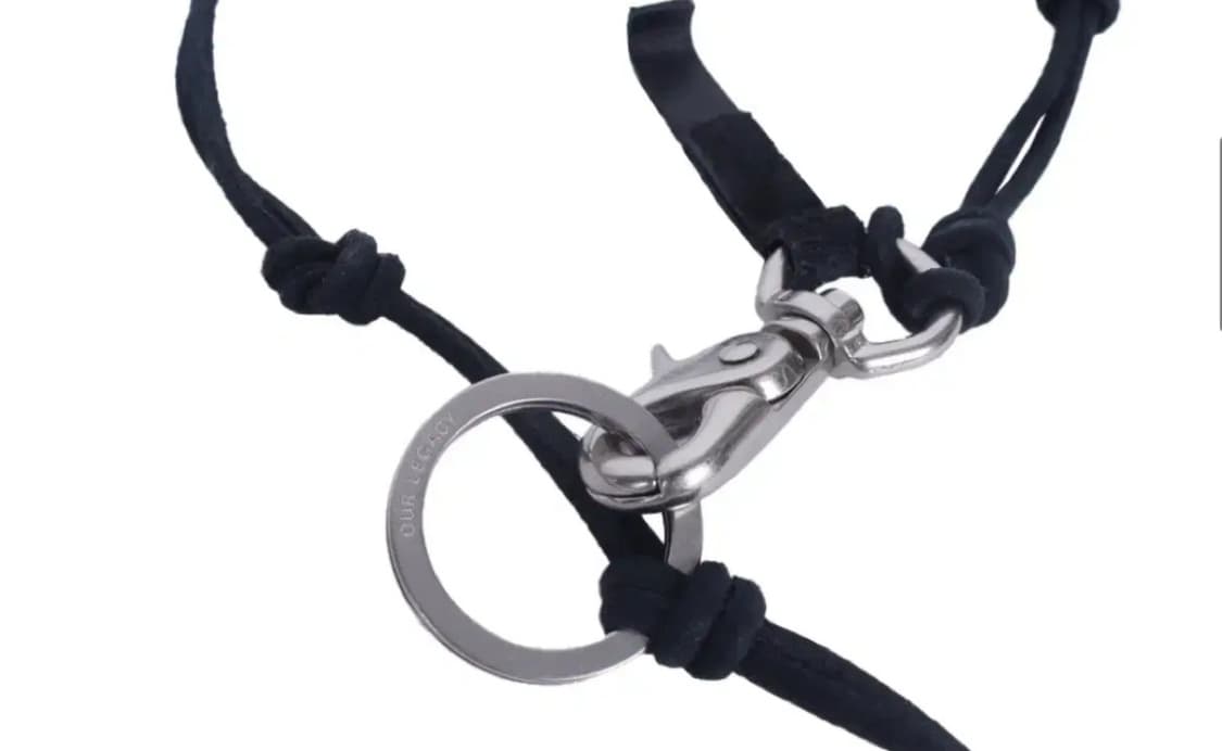 아워레가시 24SS 블랙 라돈 레더 키체인 목걸이 상품이미지2