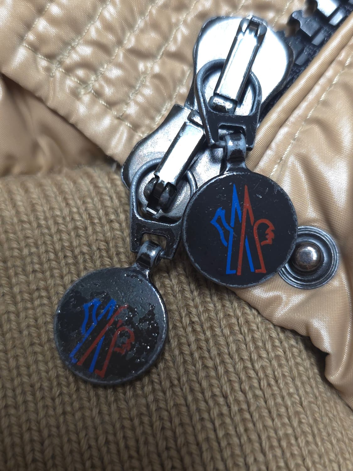 몽클레어 퍼 패딩 베스트 여성 0사이즈 상품이미지5