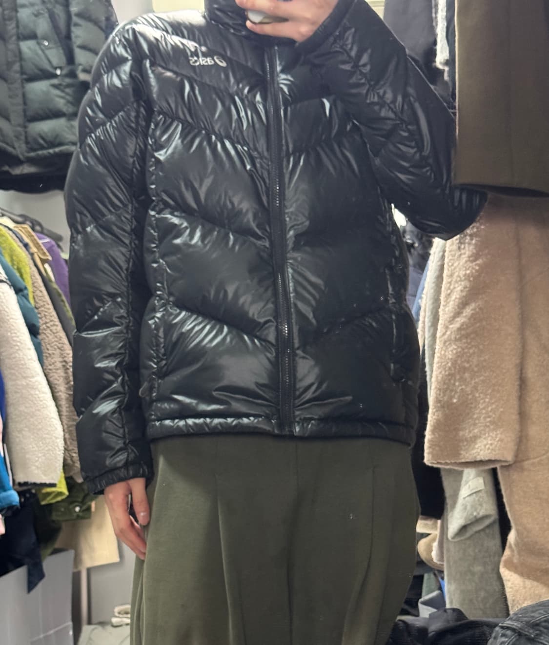 아식스 블랙 구스다운 경량 패딩 자켓 L 상품이미지2