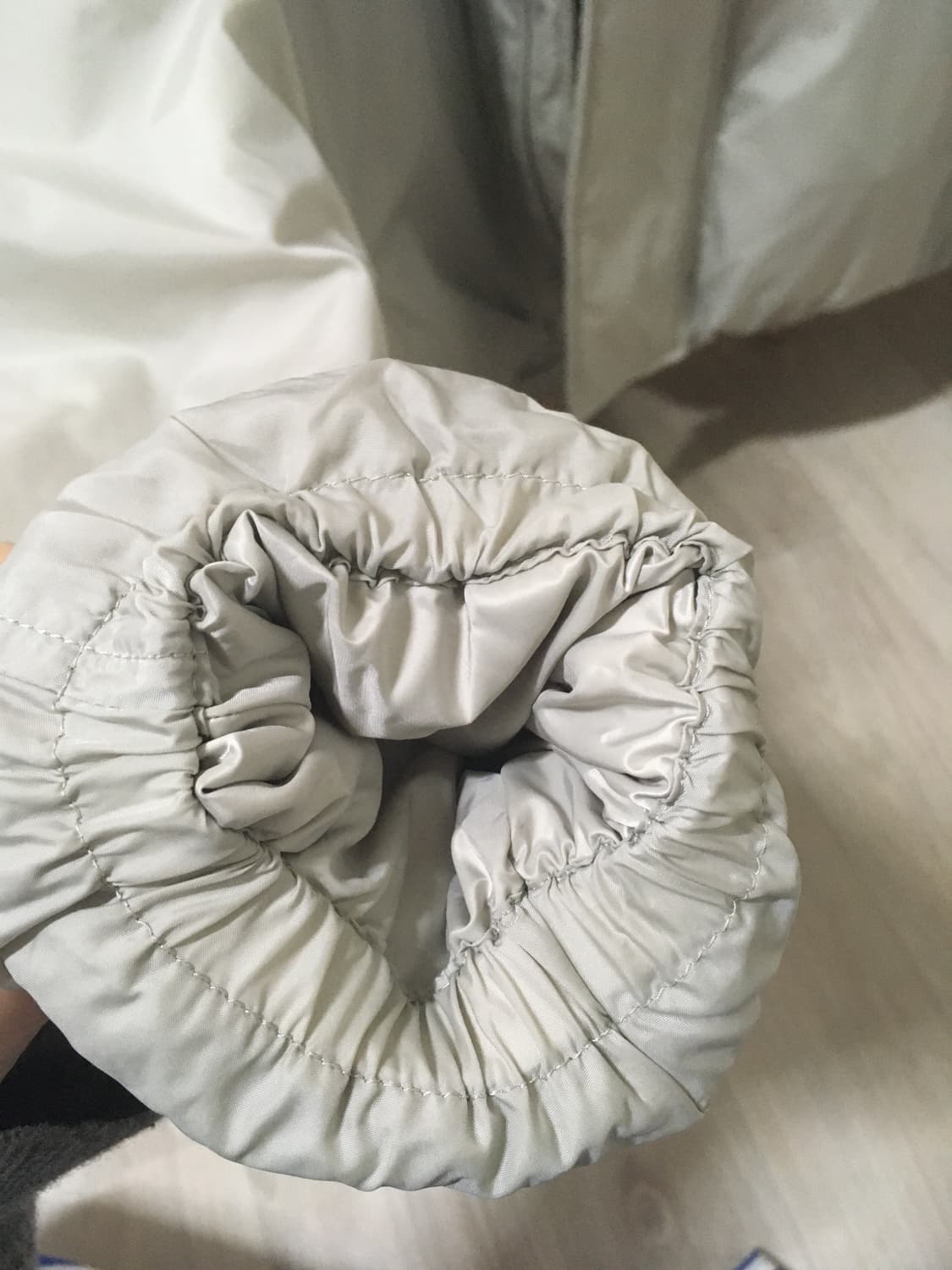 유니클로 퍼프테크 파카 라이트그레이 m 상품이미지4