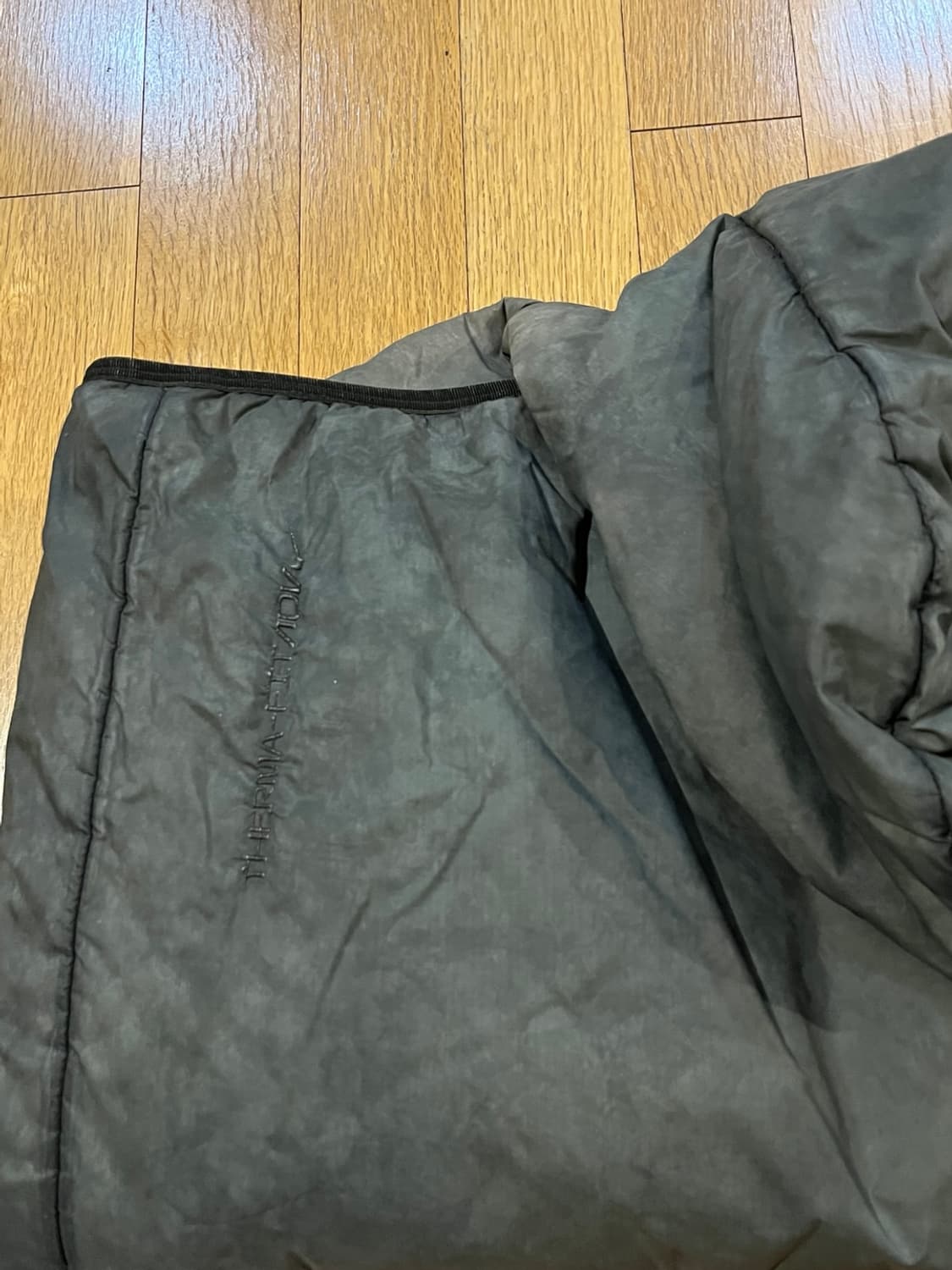 나이키 ACG 로프드도프 라이트아미 xl 경량 패딩 러닝 헬스 고프코어 상품이미지7