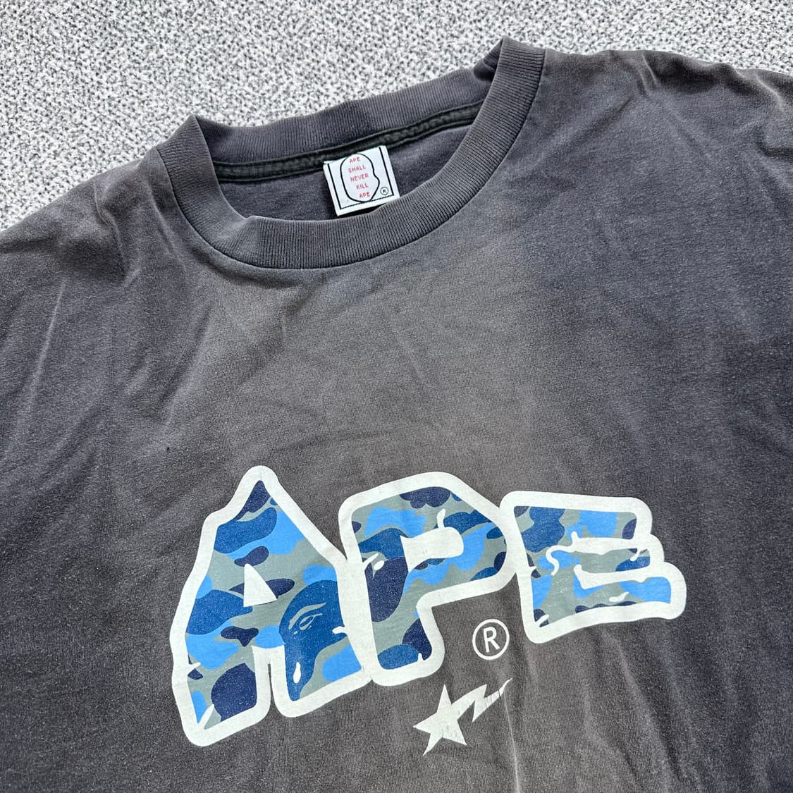 베이프(A Bathing Ape) 카모 스타 로고 반팔 티셔츠 상품이미지3