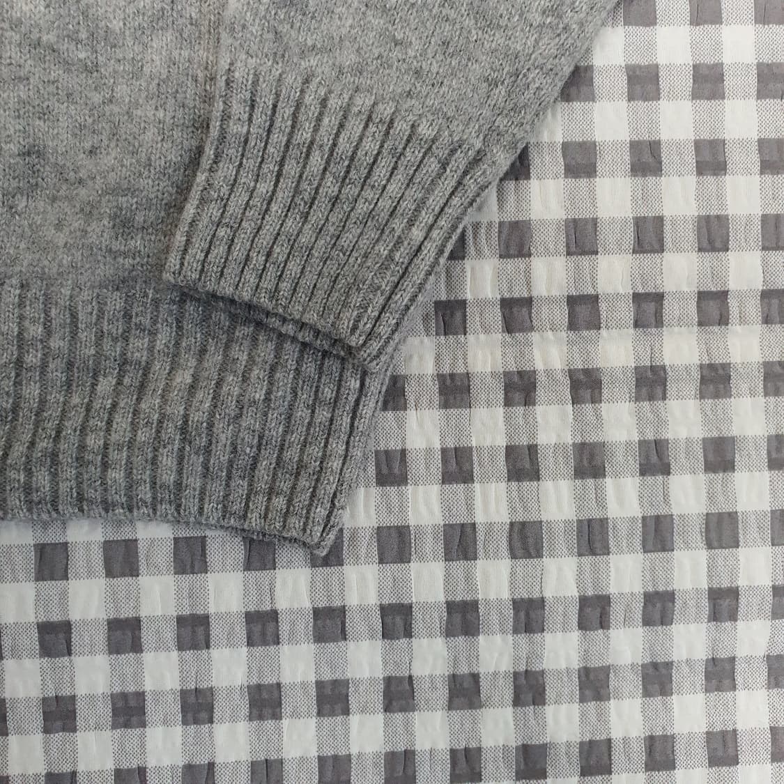 유니클로 울100 슬림핏 니트 남자95 상품이미지4