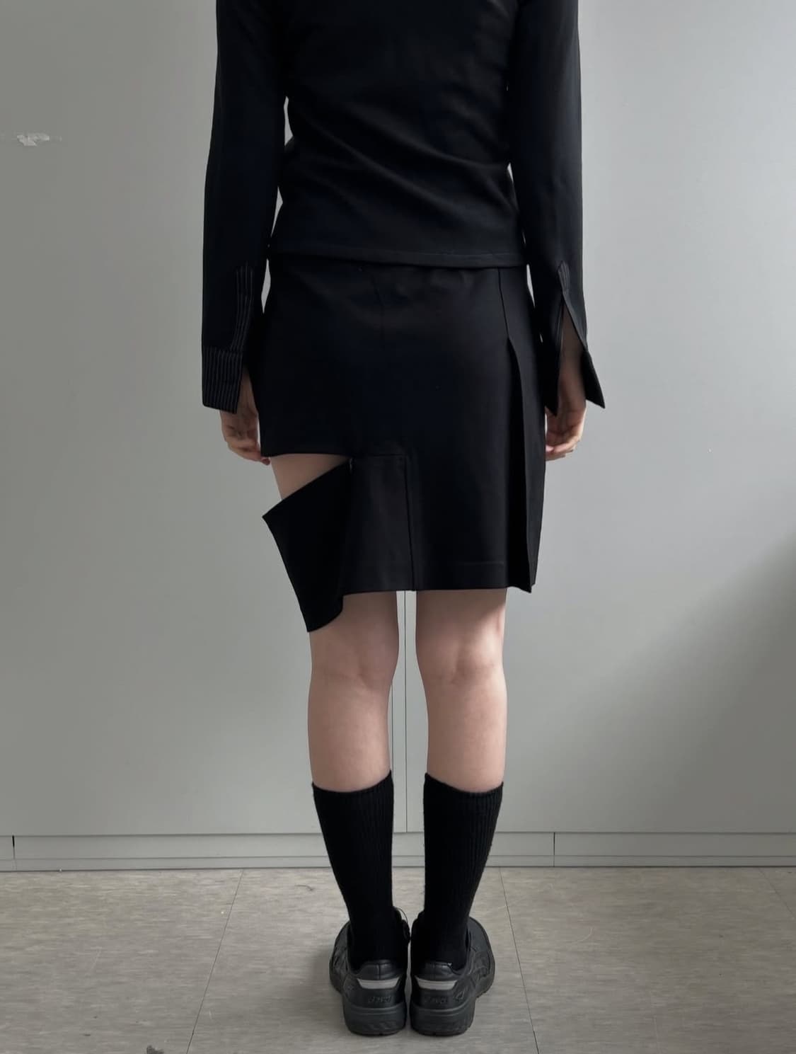 유심 SLIT-ZIP MIDI SKIRT 상품이미지4