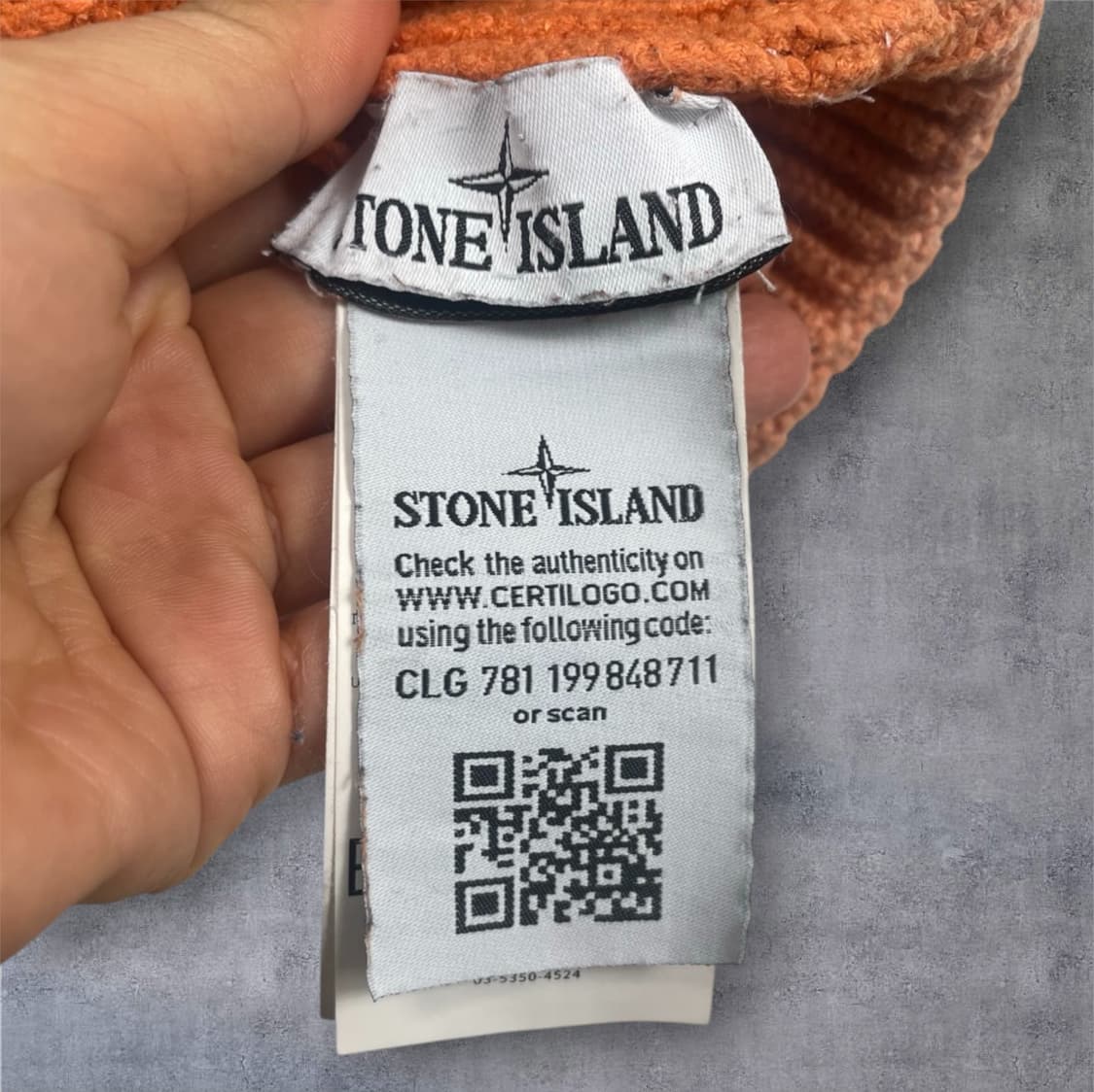 스톤아일랜드 Stone Island 오렌지 로고 패치 비니 상품이미지2