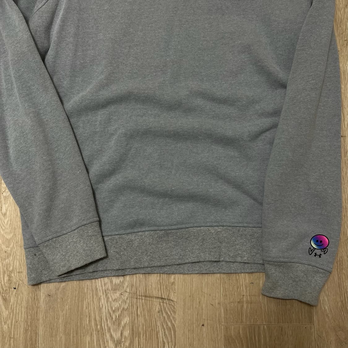 언더아머 그래픽 로고 래글런 맨투맨 티셔츠 [그레이] XXL/110 상품이미지3