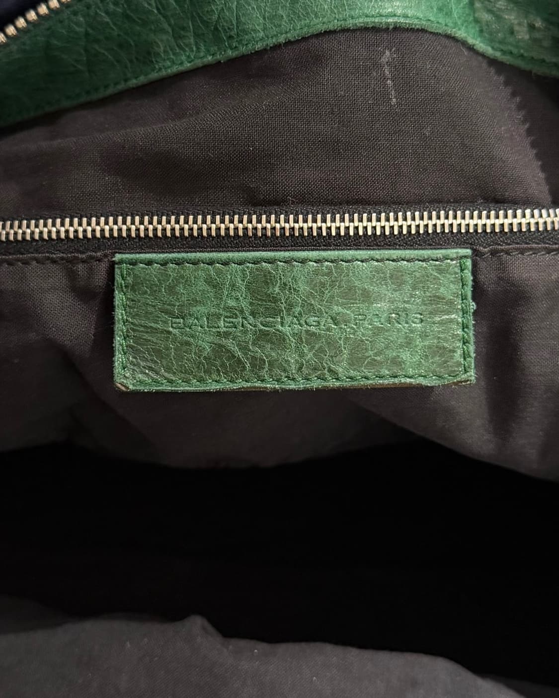 발렌시아가 그린 자이언트 워크 빅 모터백 상품이미지7