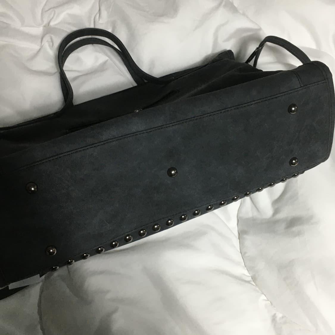 빈티지st 스터드 백 숄더백 가방 네이비 상품이미지3