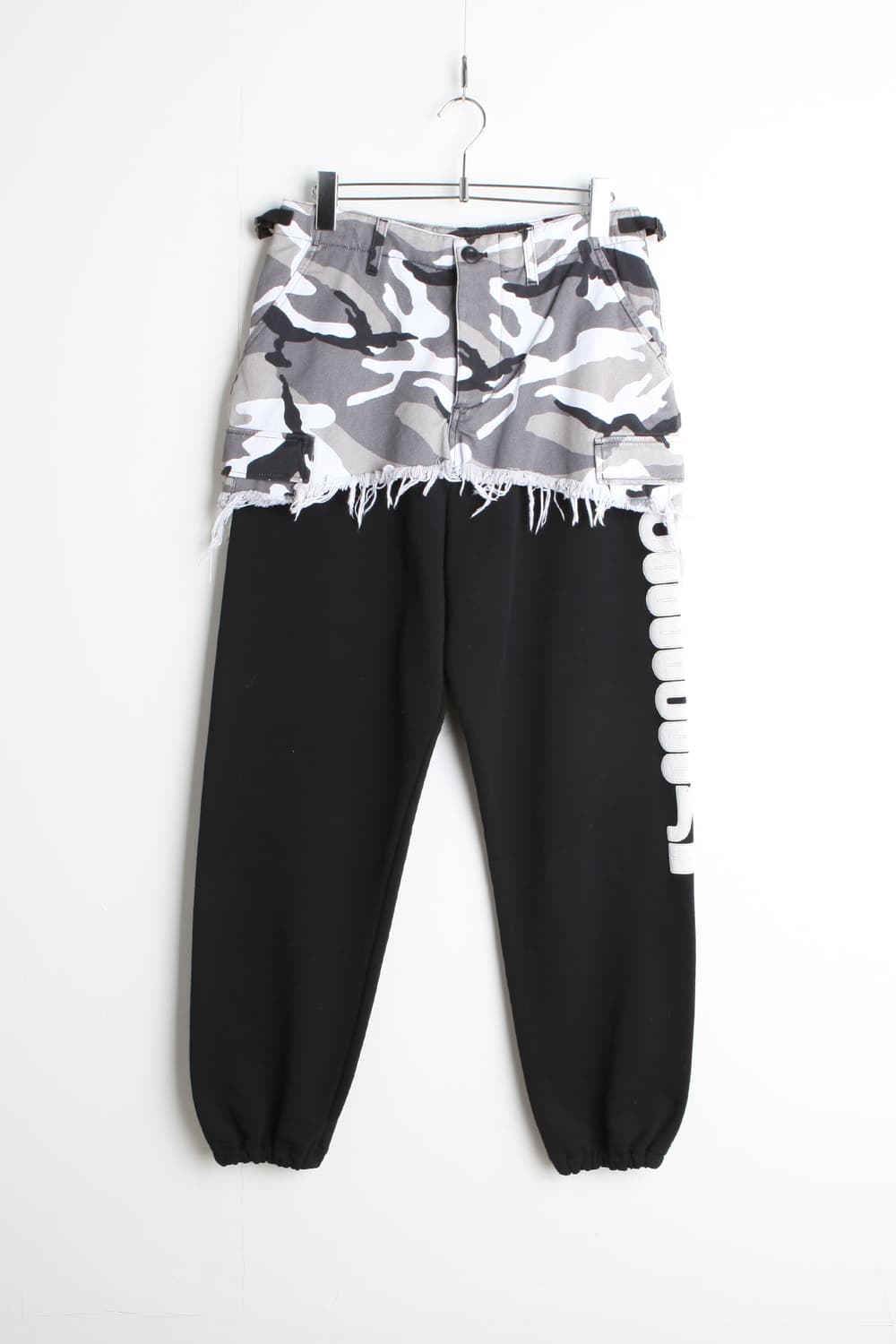 VETEMENTS 상품이미지1