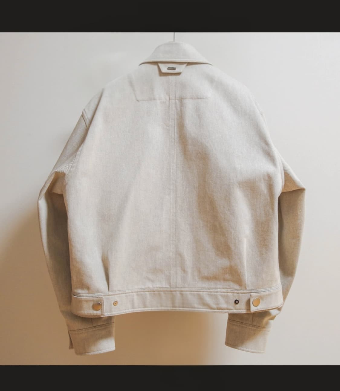 솔리드옴므 그레이 크롭 데님자켓 46 상품이미지2