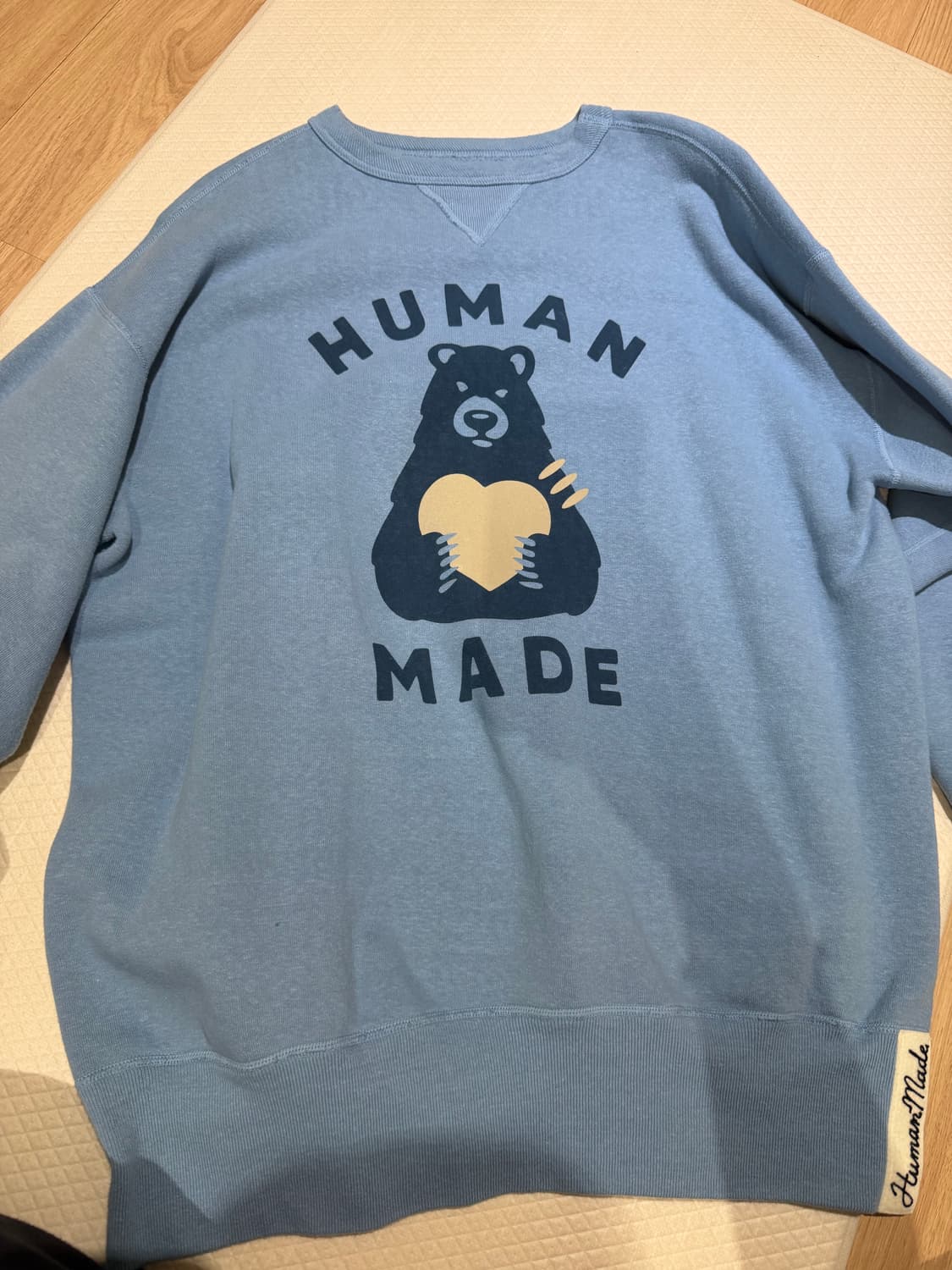 휴먼메이드 츠리아미 맨투맨 블루 상품이미지1