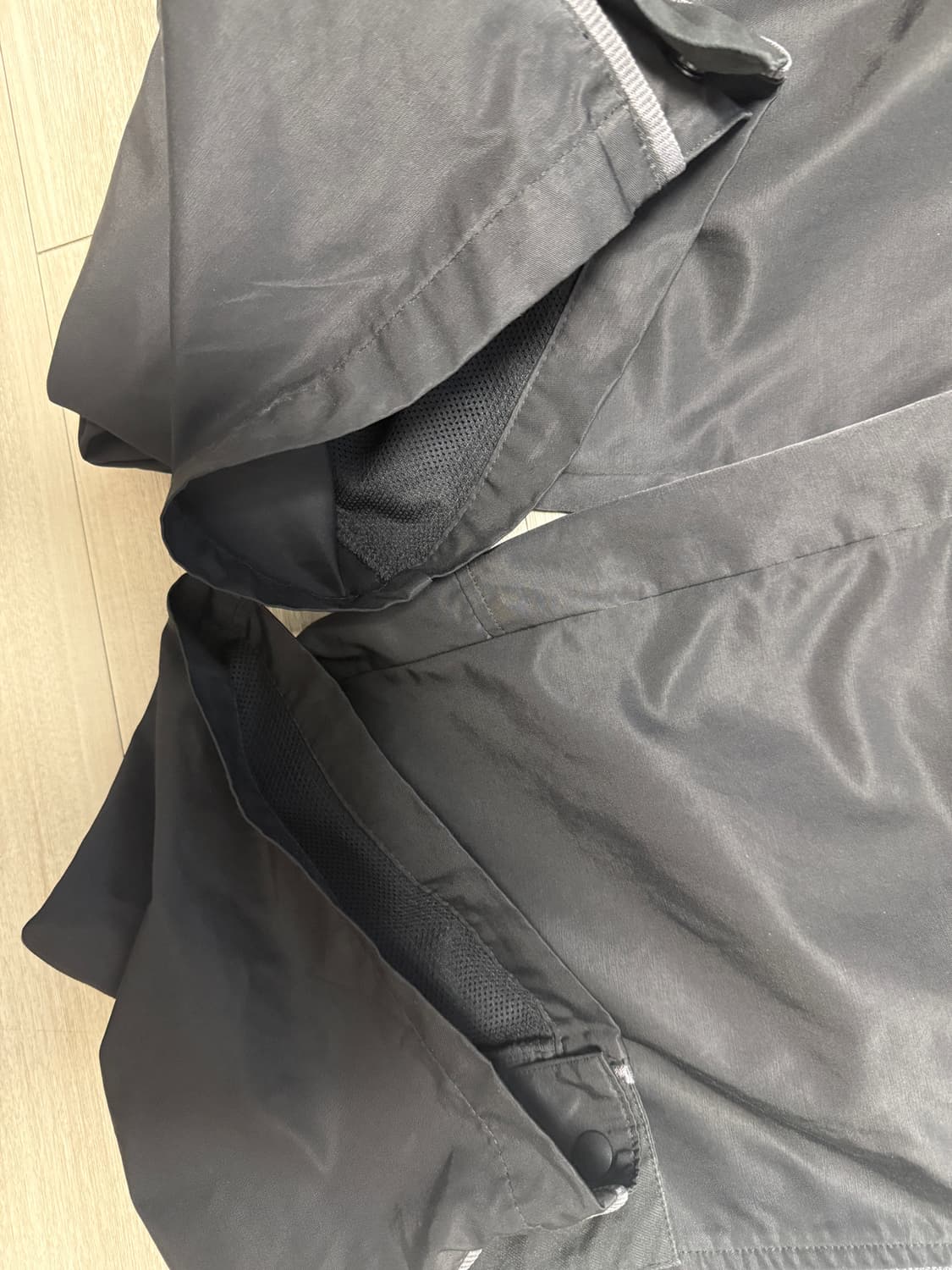 폴리테루 1011 나일론 트랙 팬츠 트리플 블랙 상품이미지4