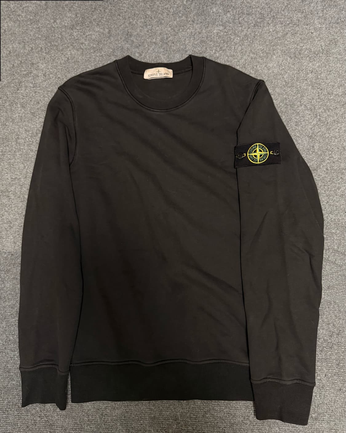 스톤아일랜드 맨투맨 롱슬리브 상품이미지1