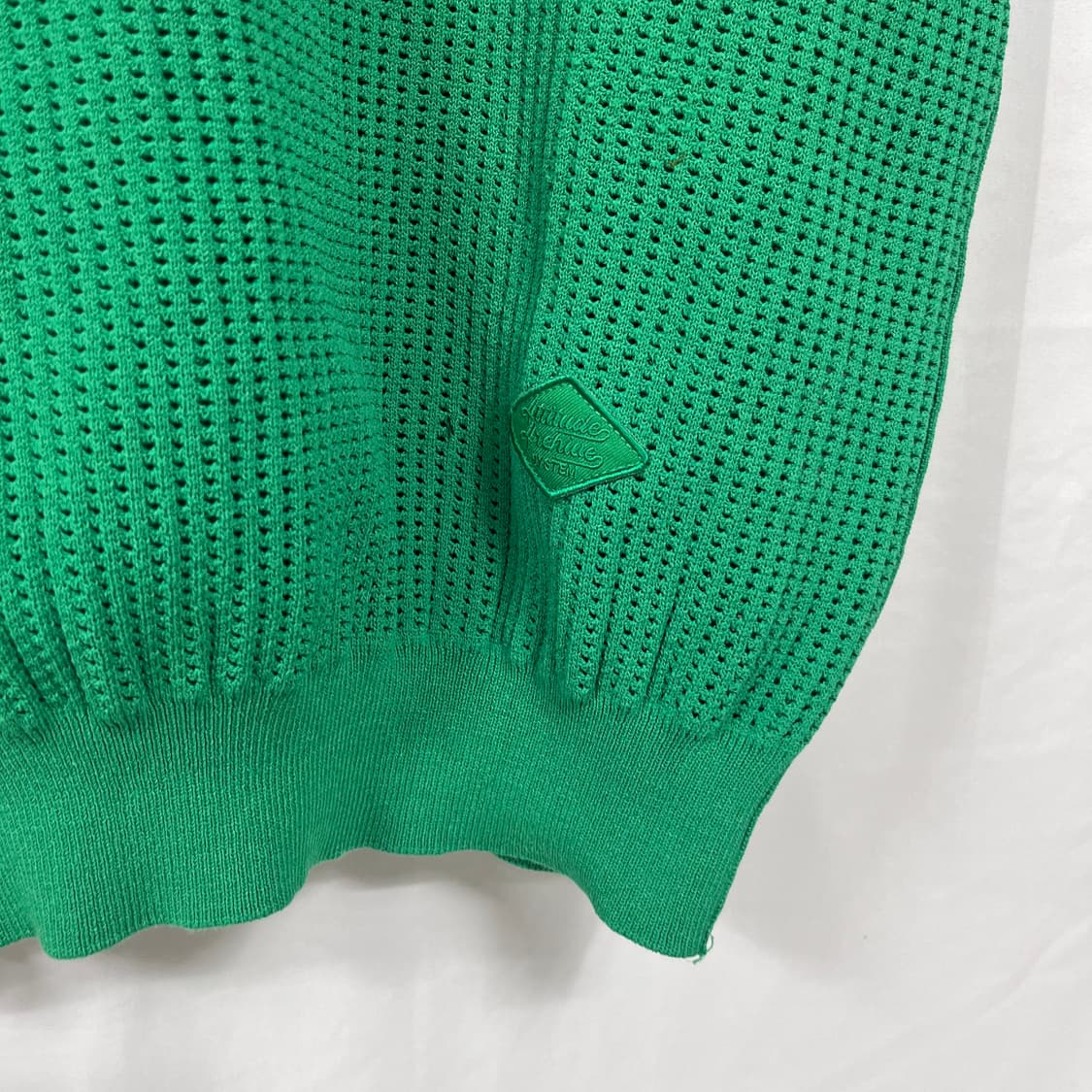 [한섬] 시스템옴므 아일렛 펀칭 반팔 니트 상품이미지5